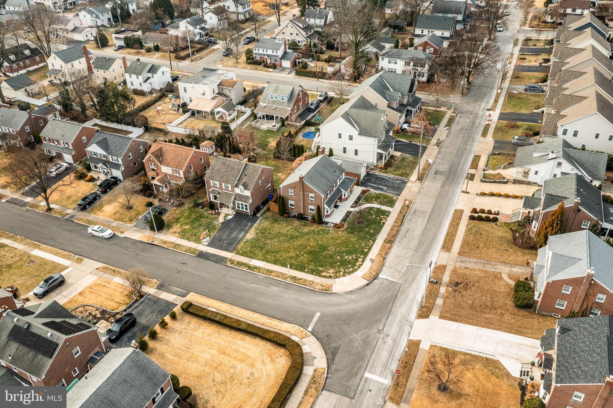 WOODMERE - Residential