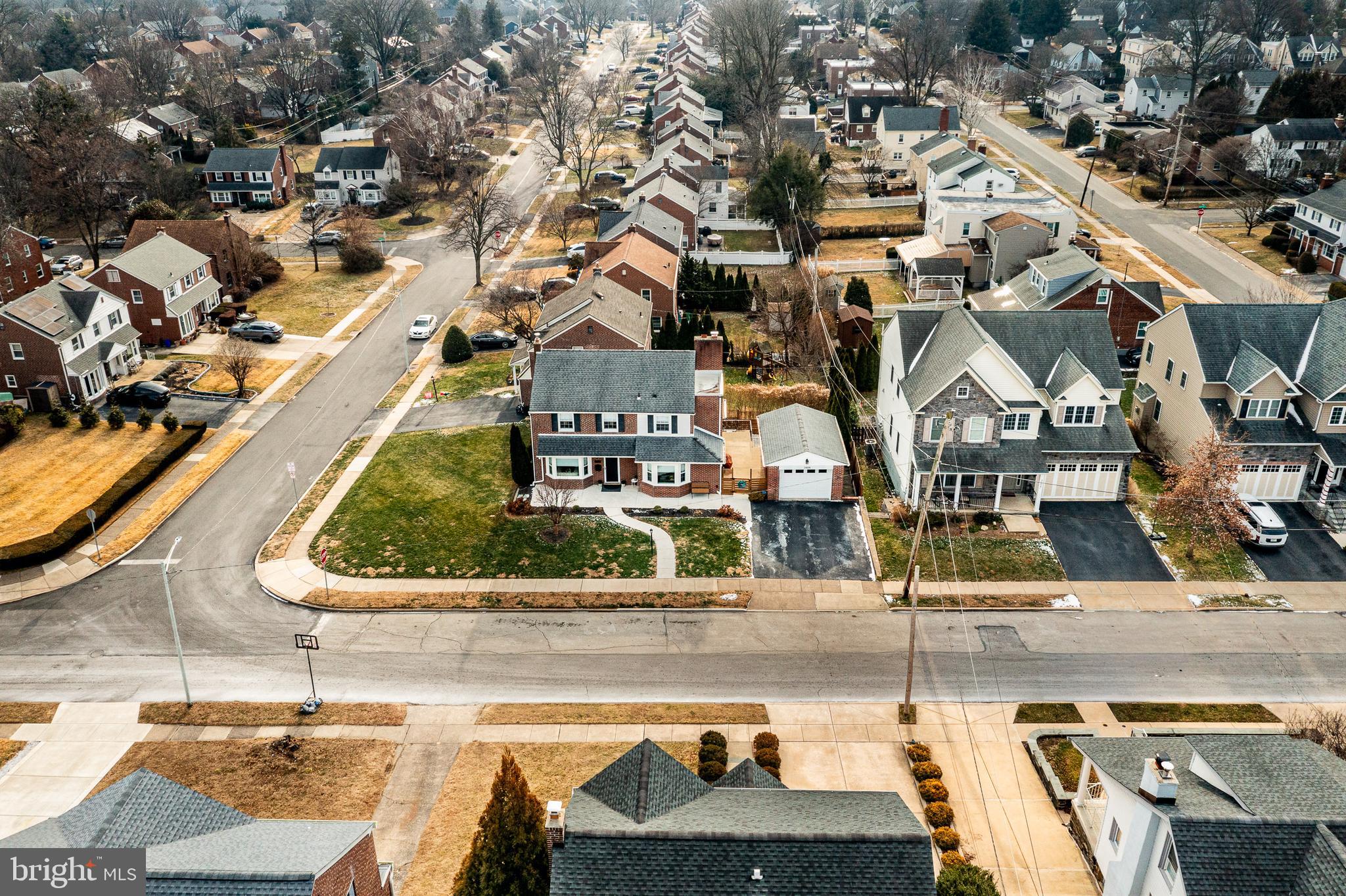 WOODMERE - Residential