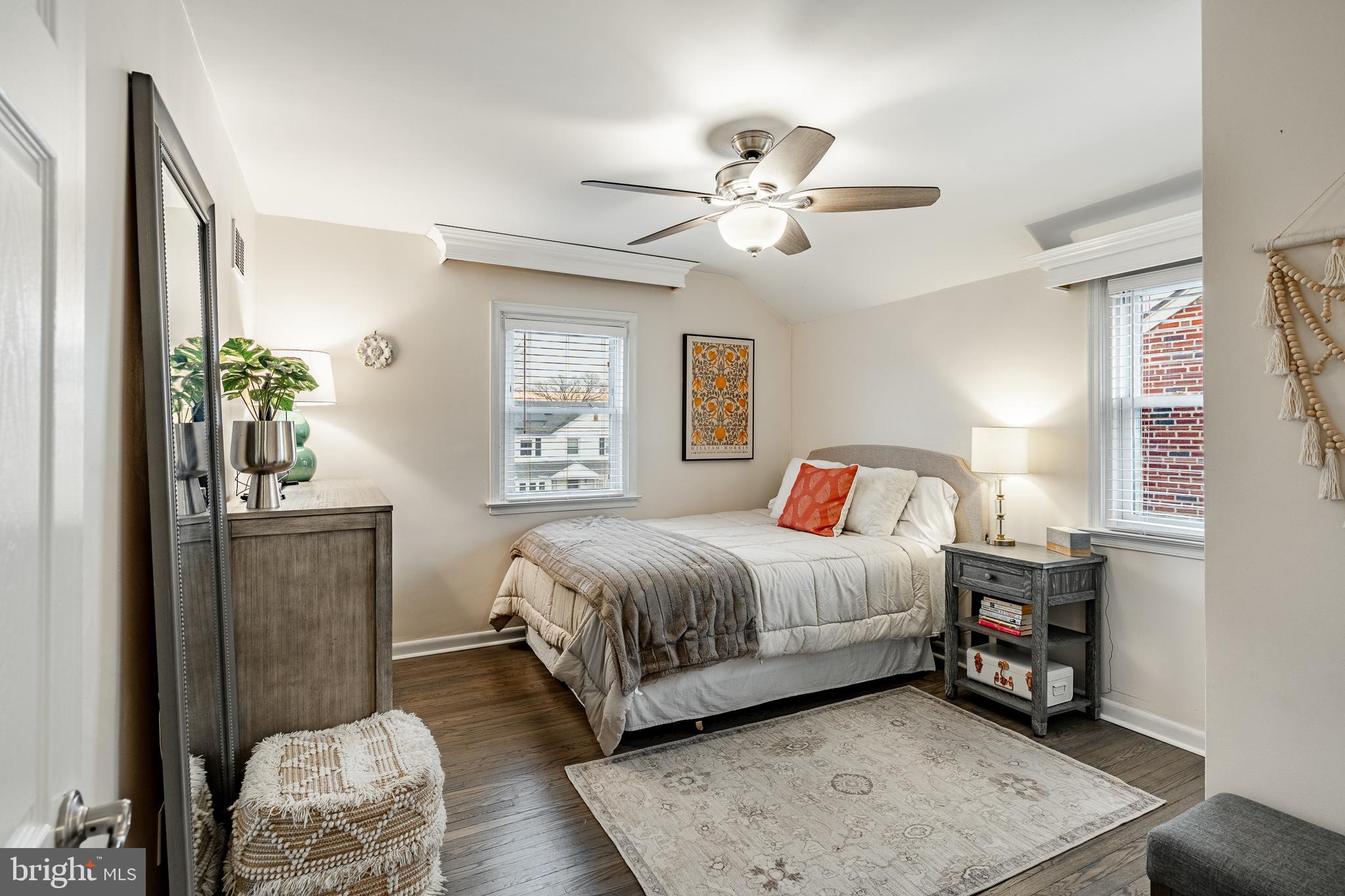 WOODMERE - Residential