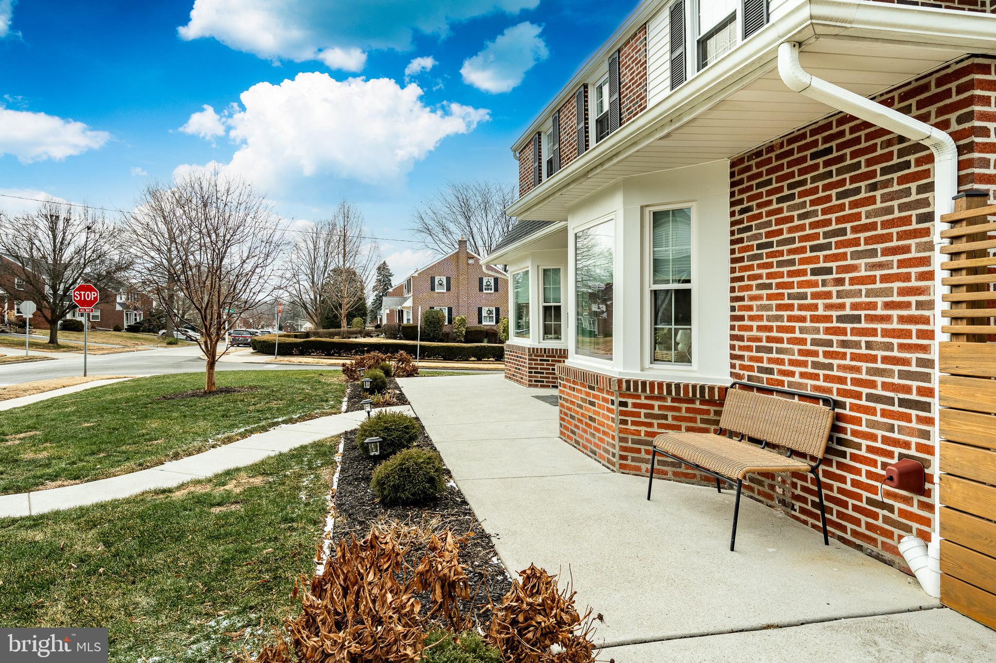 WOODMERE - Residential