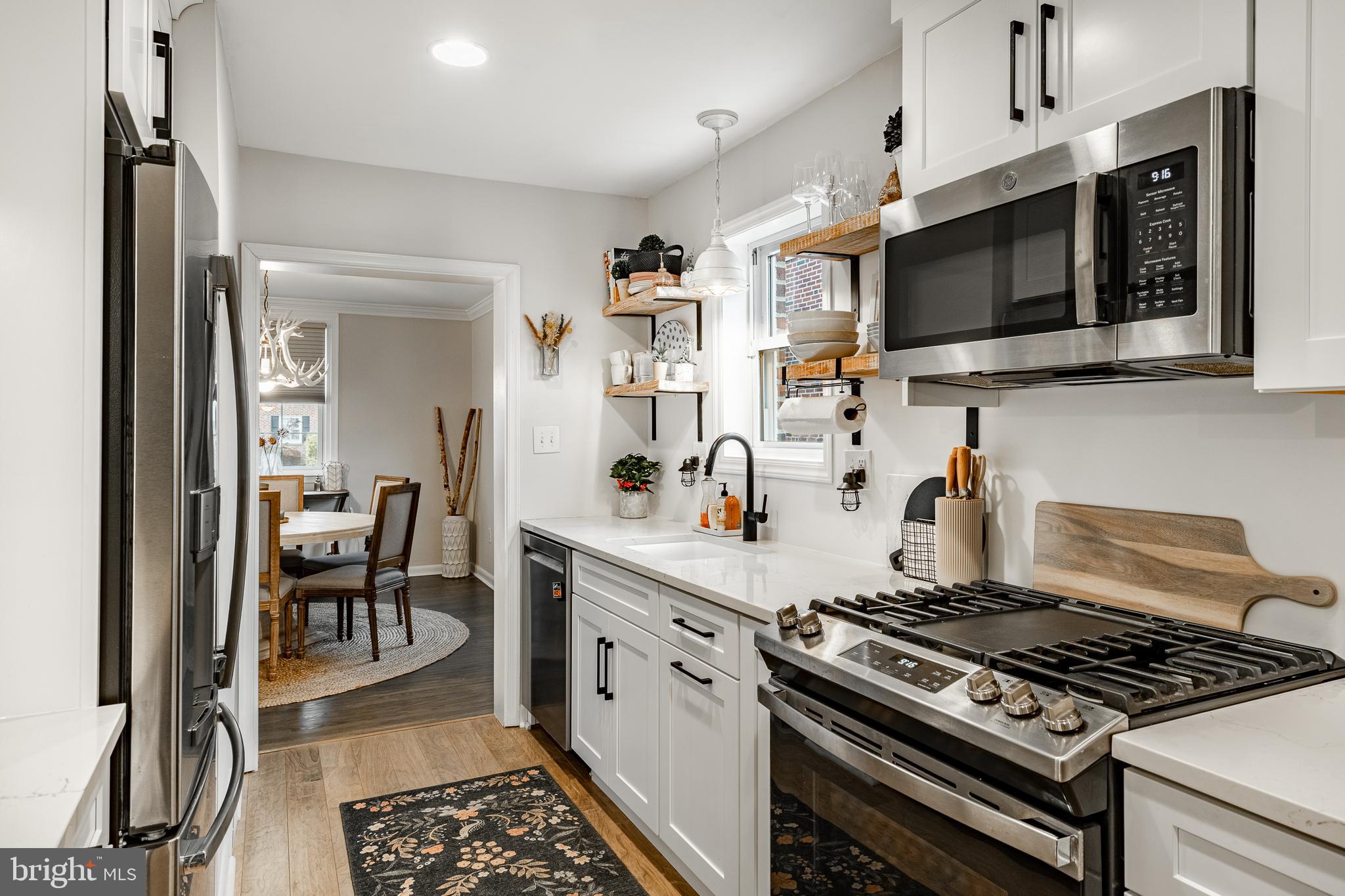 WOODMERE - Residential