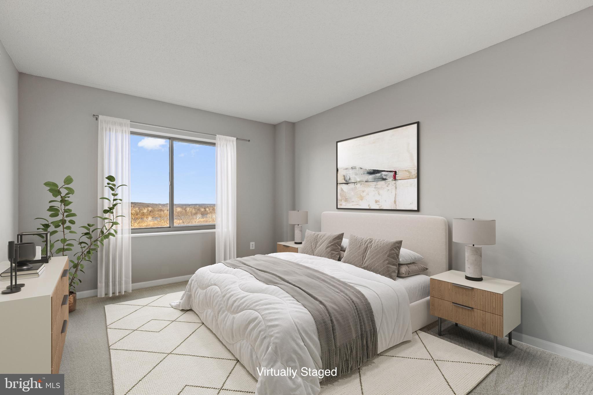 LANSDOWNE WOODS - Residential