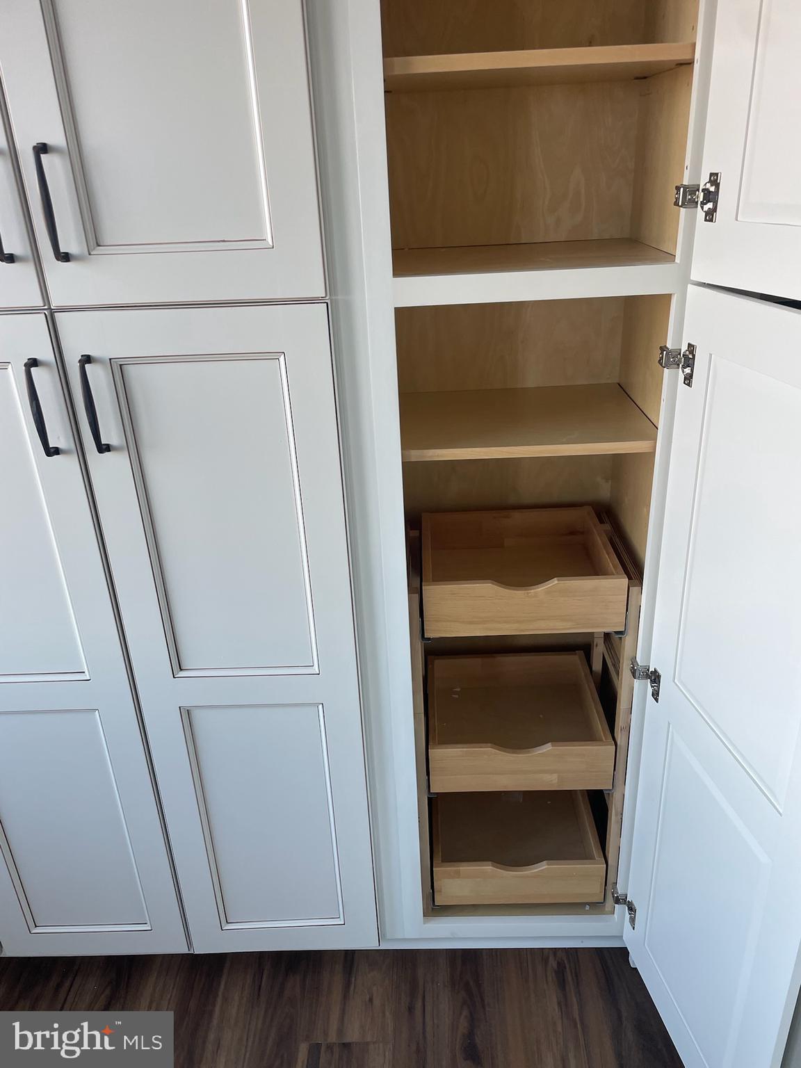 LANSDOWNE WOODS - Residential