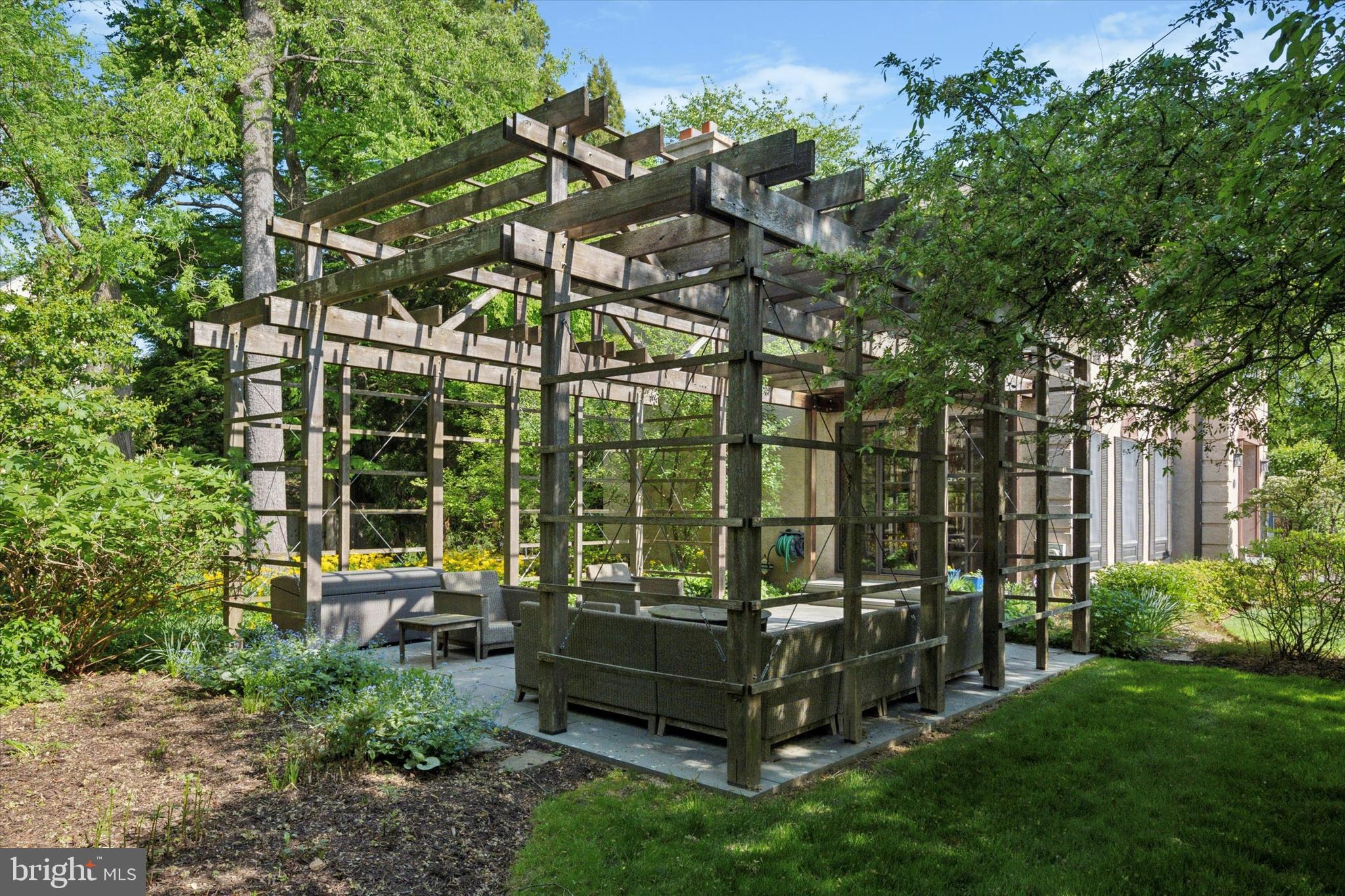 WYNDMOOR - Residential