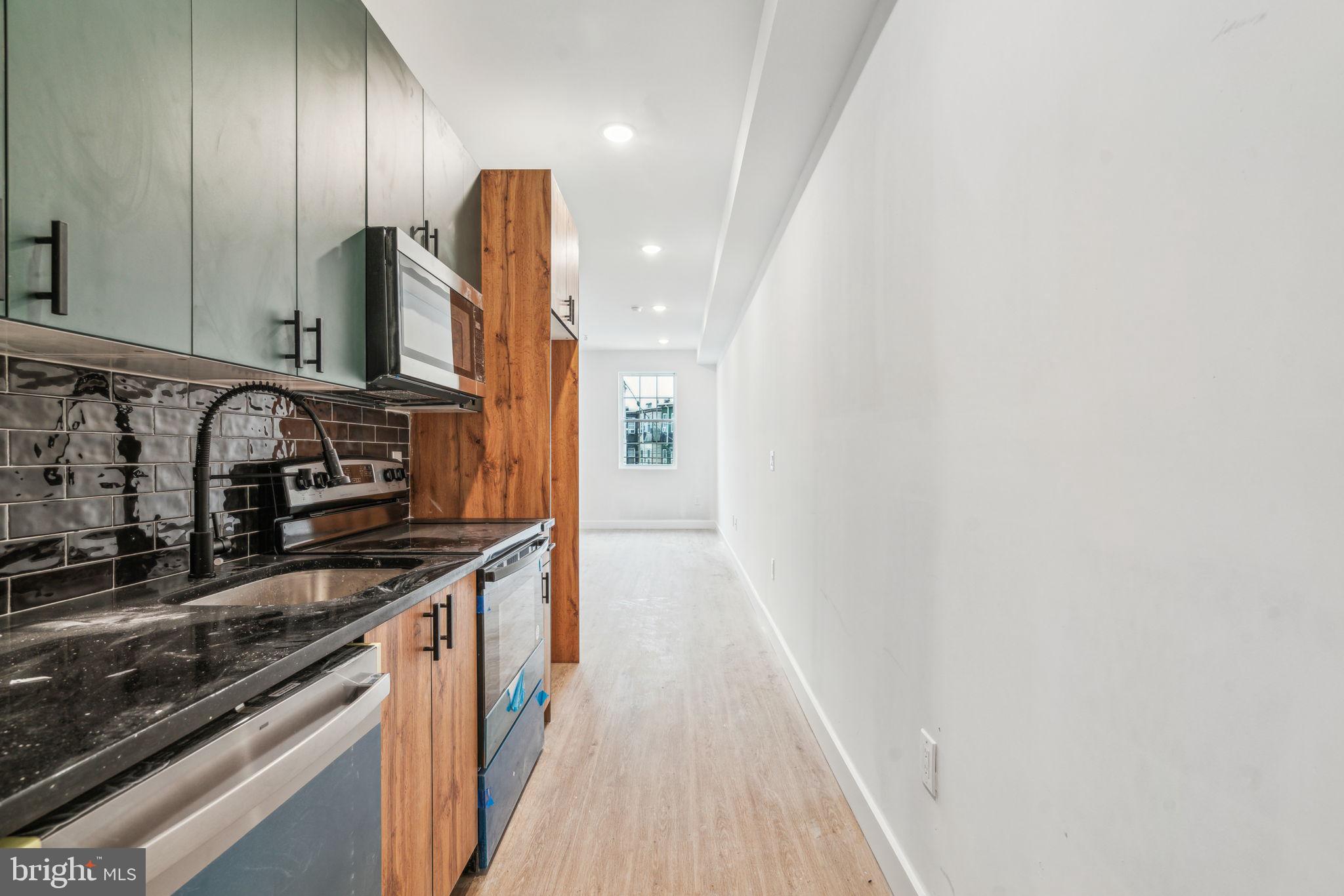 BELMONT - Residential Lease