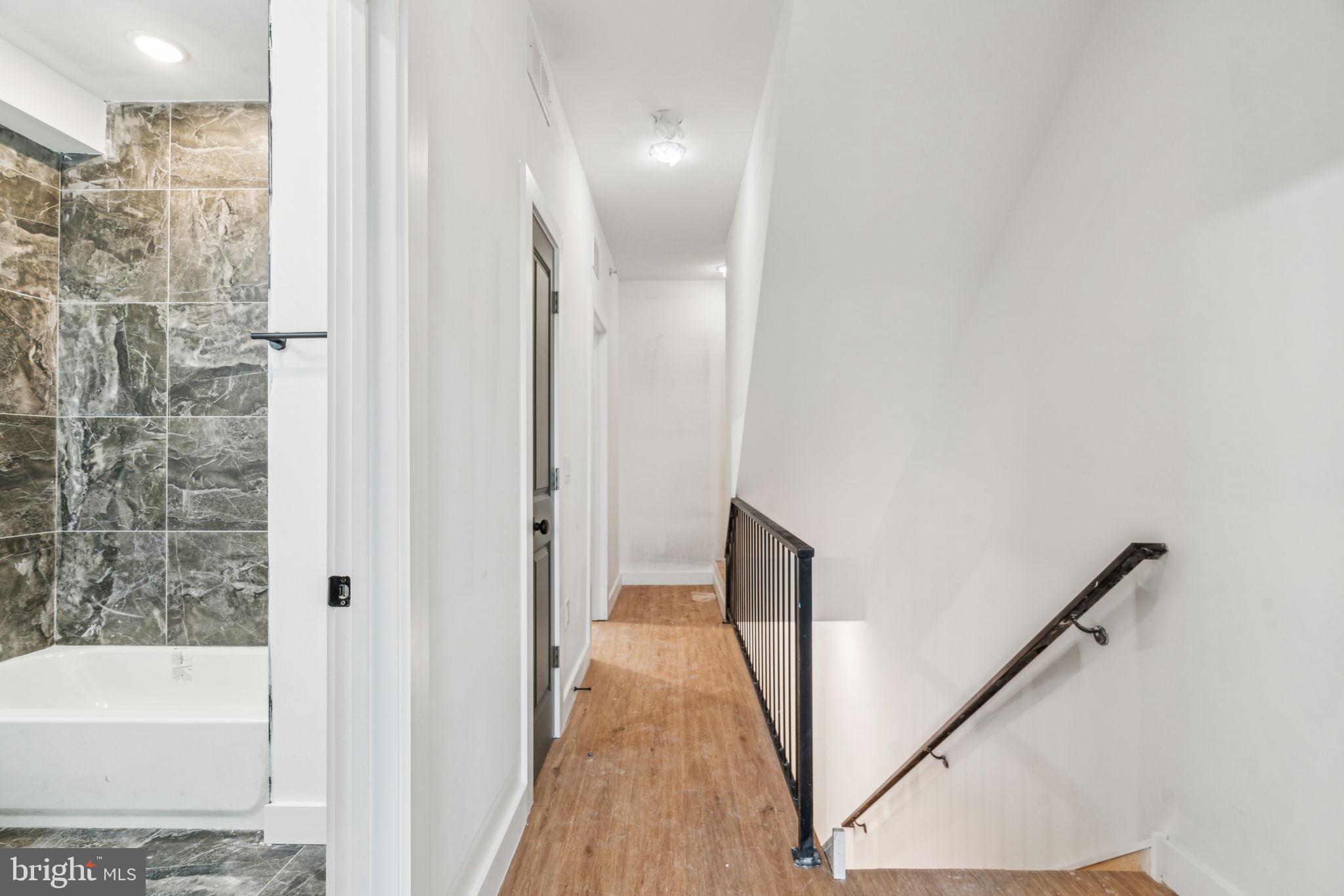 BELMONT - Residential Lease