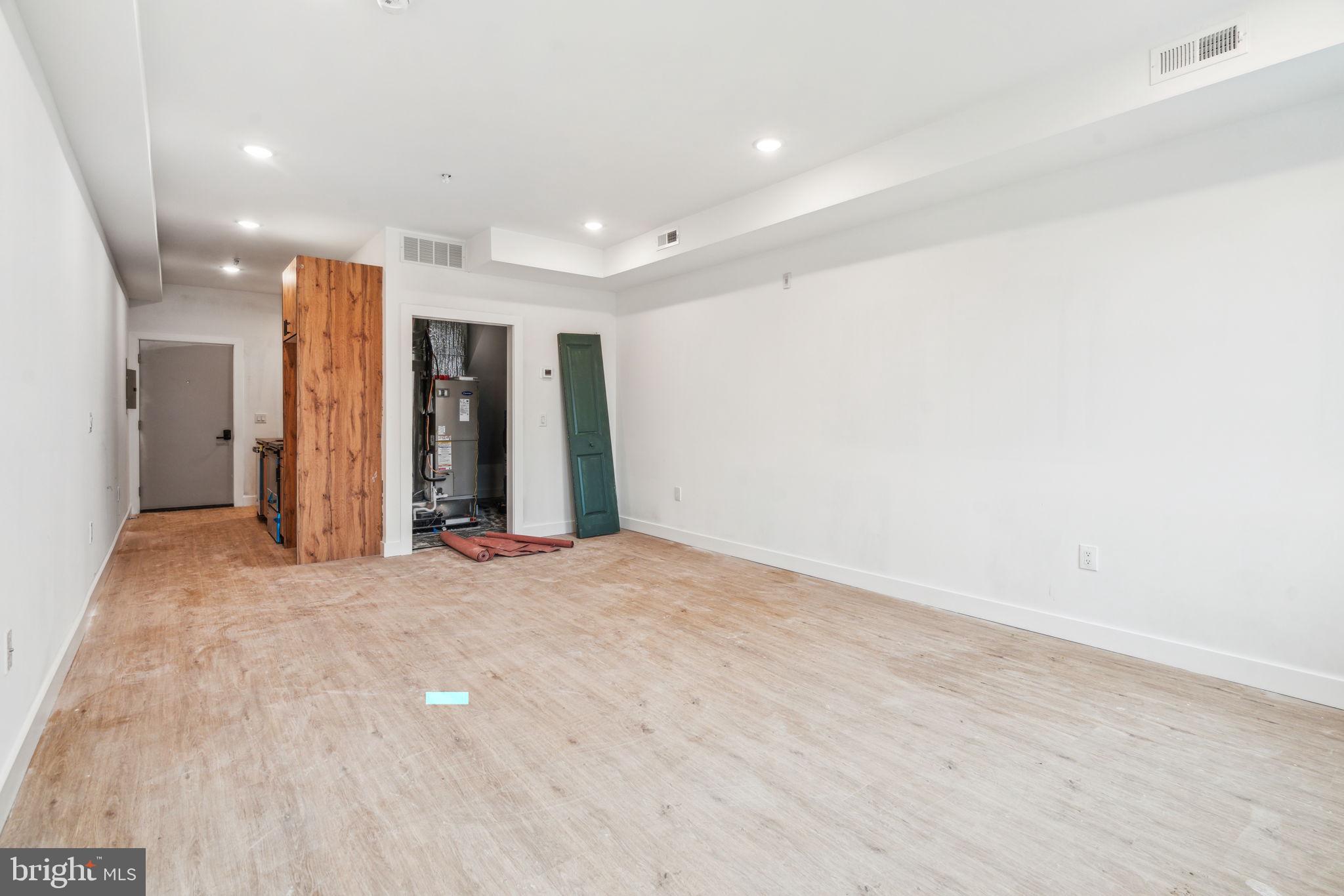 BELMONT - Residential Lease