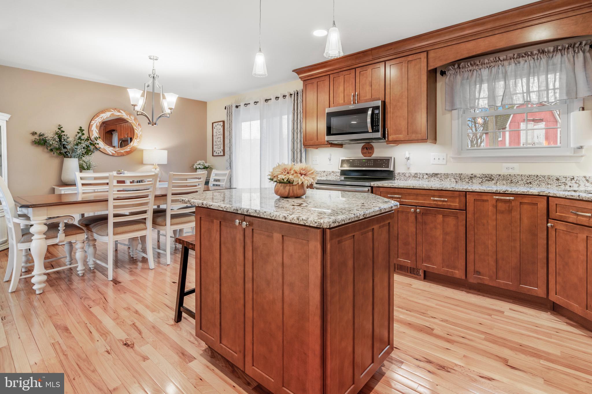 ELVATON ACRES - Residential