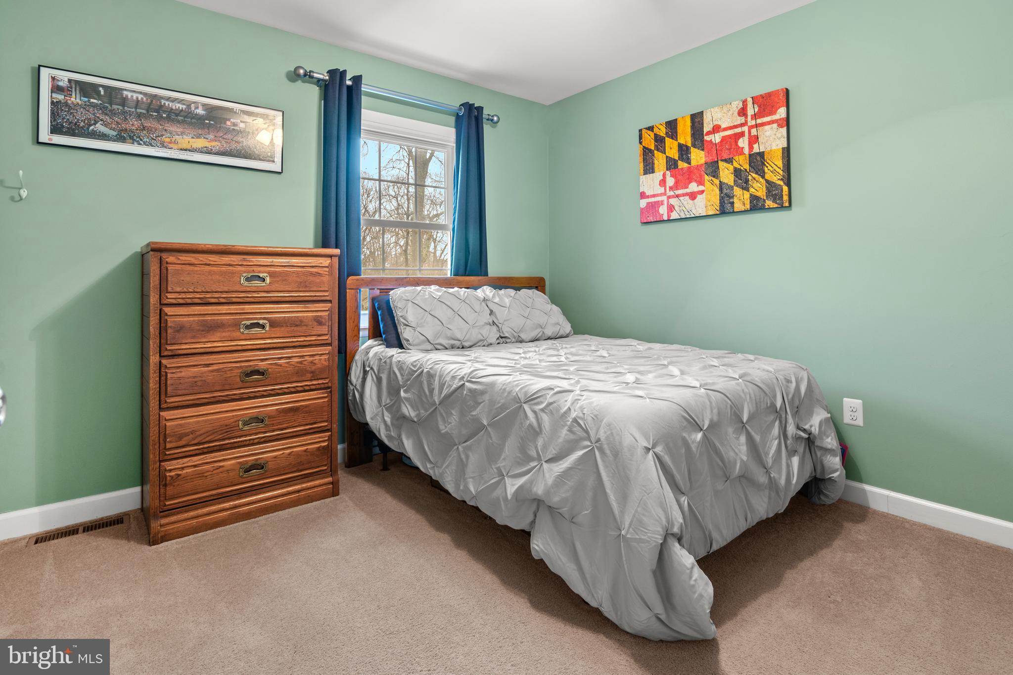 ELVATON ACRES - Residential