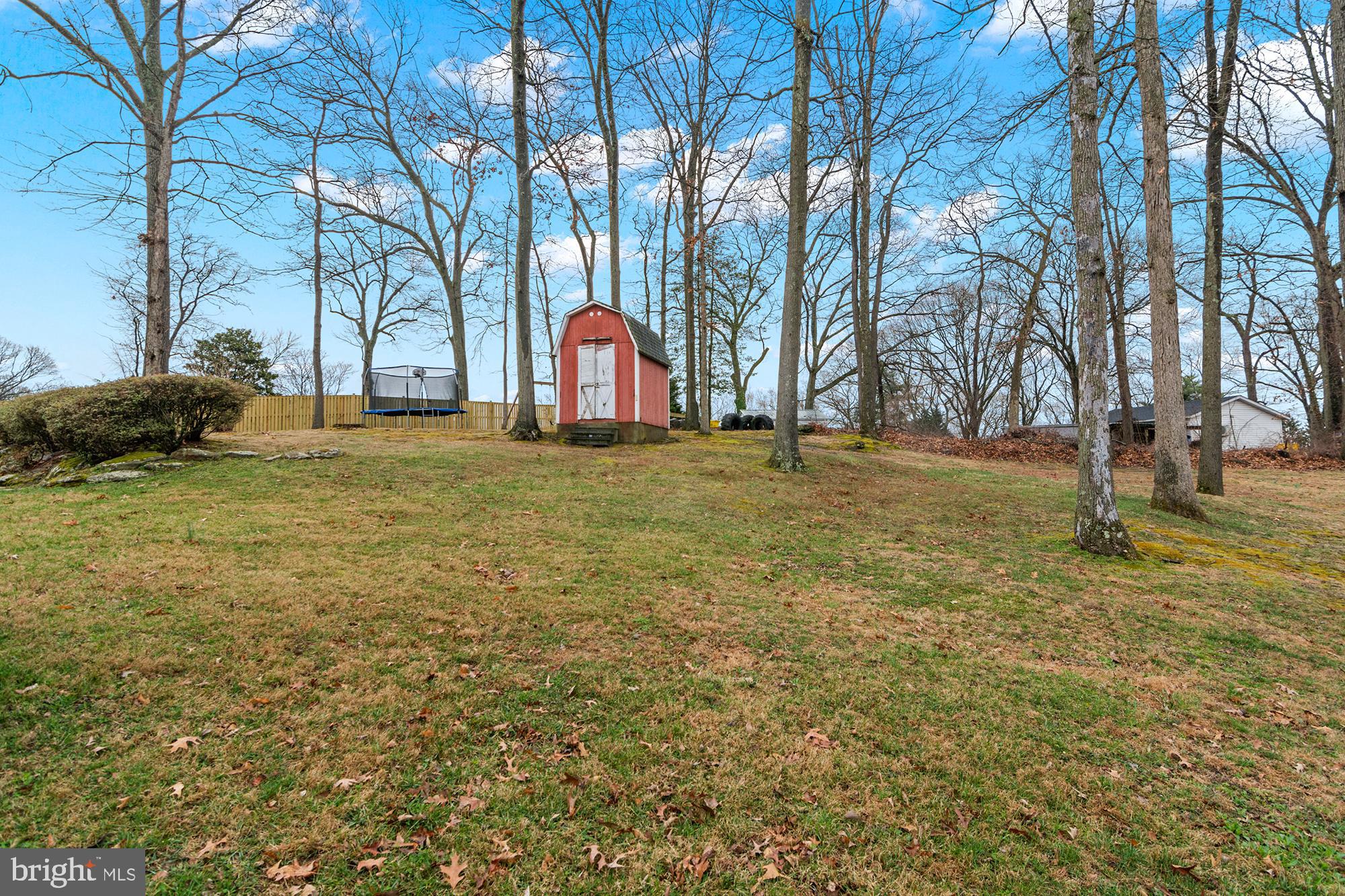 ELVATON ACRES - Residential