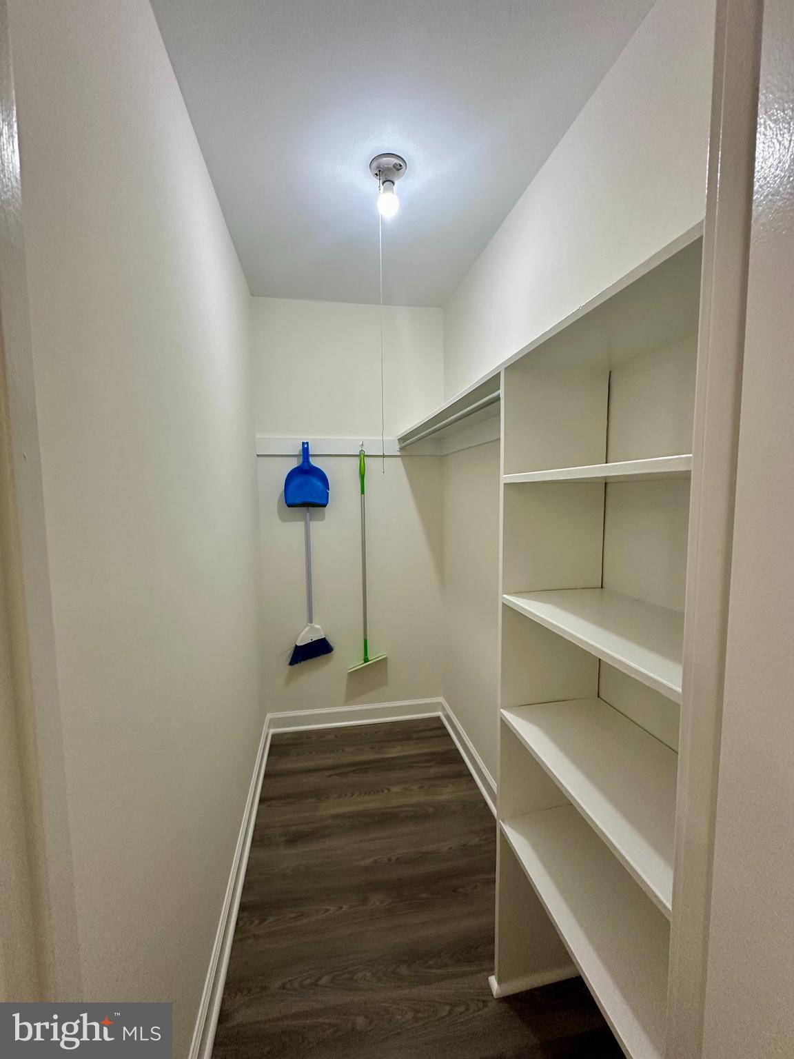 BETHESDA PARK - Residential