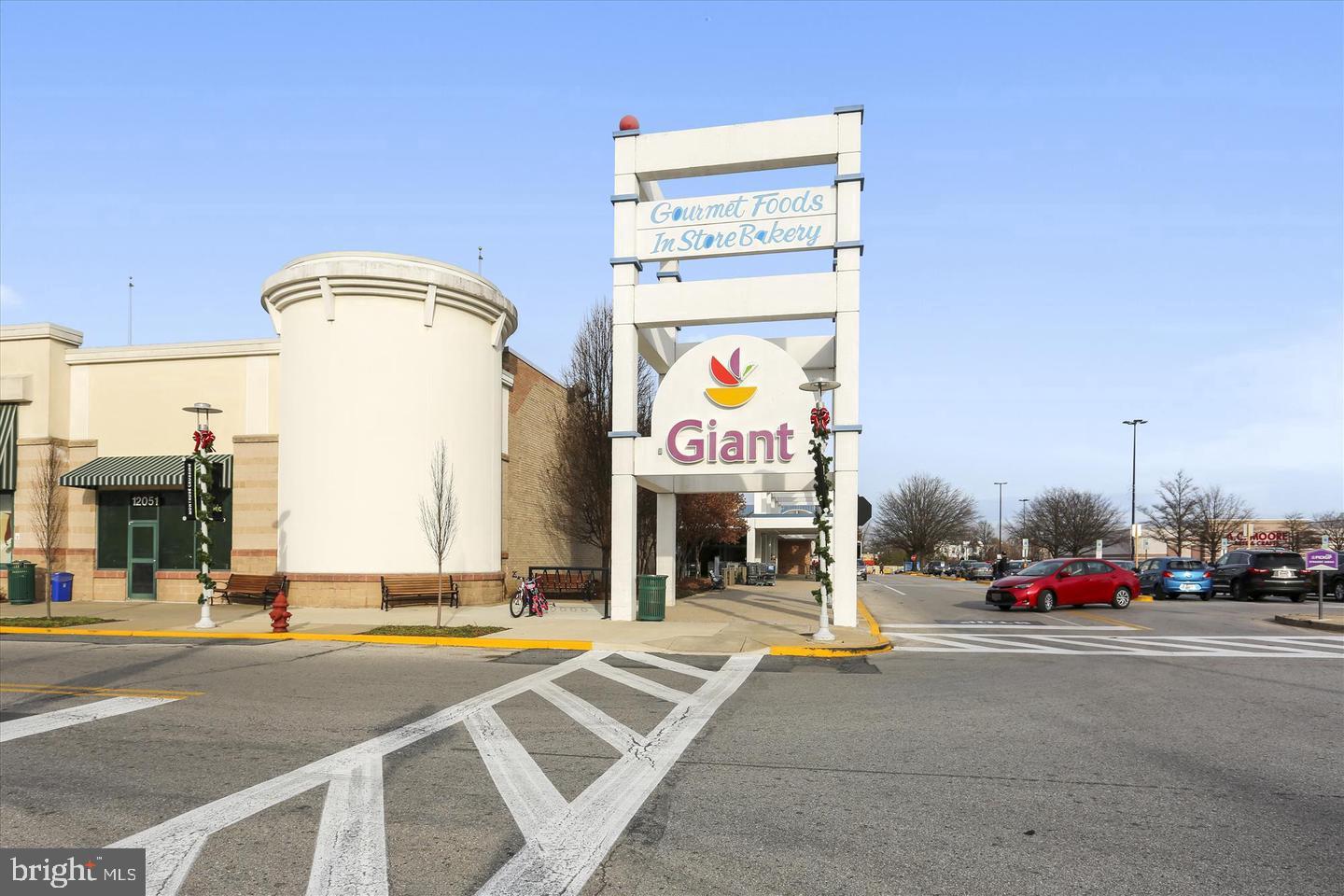 BETHESDA PARK - Residential