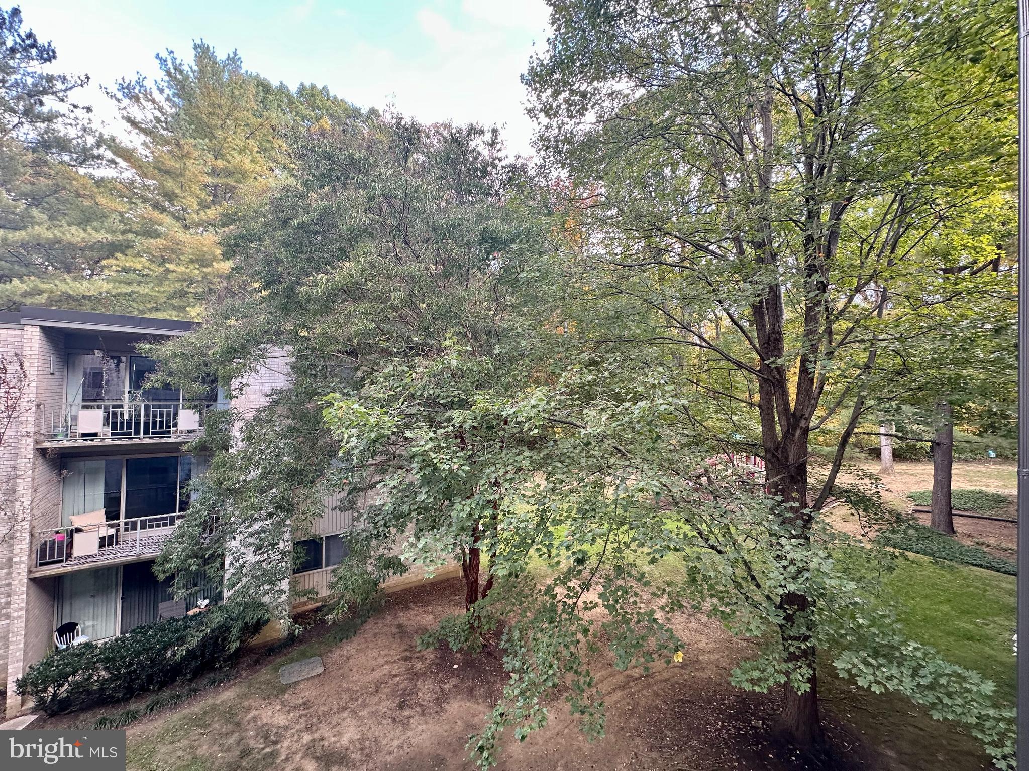 BETHESDA PARK - Residential