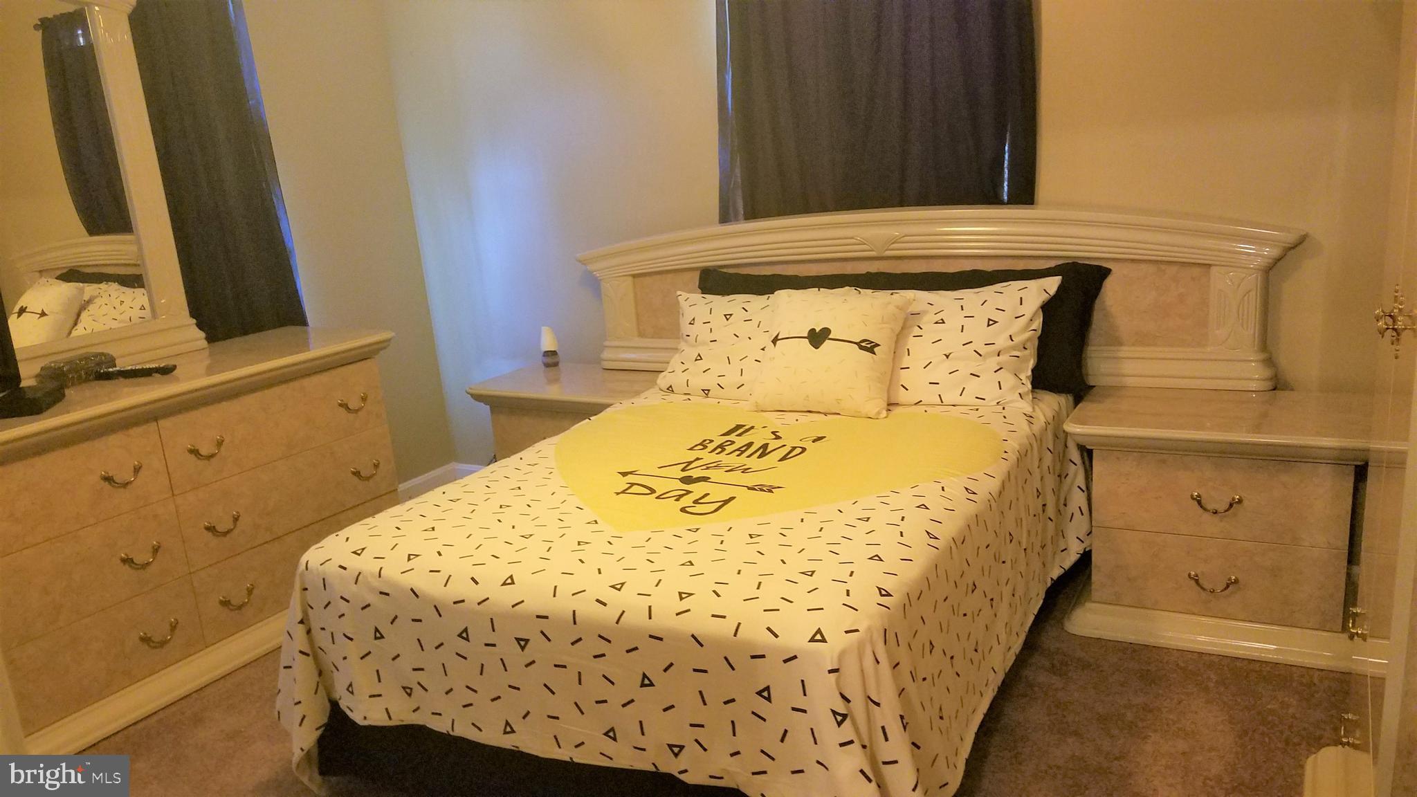 ROLLING MEADOWS - Residential