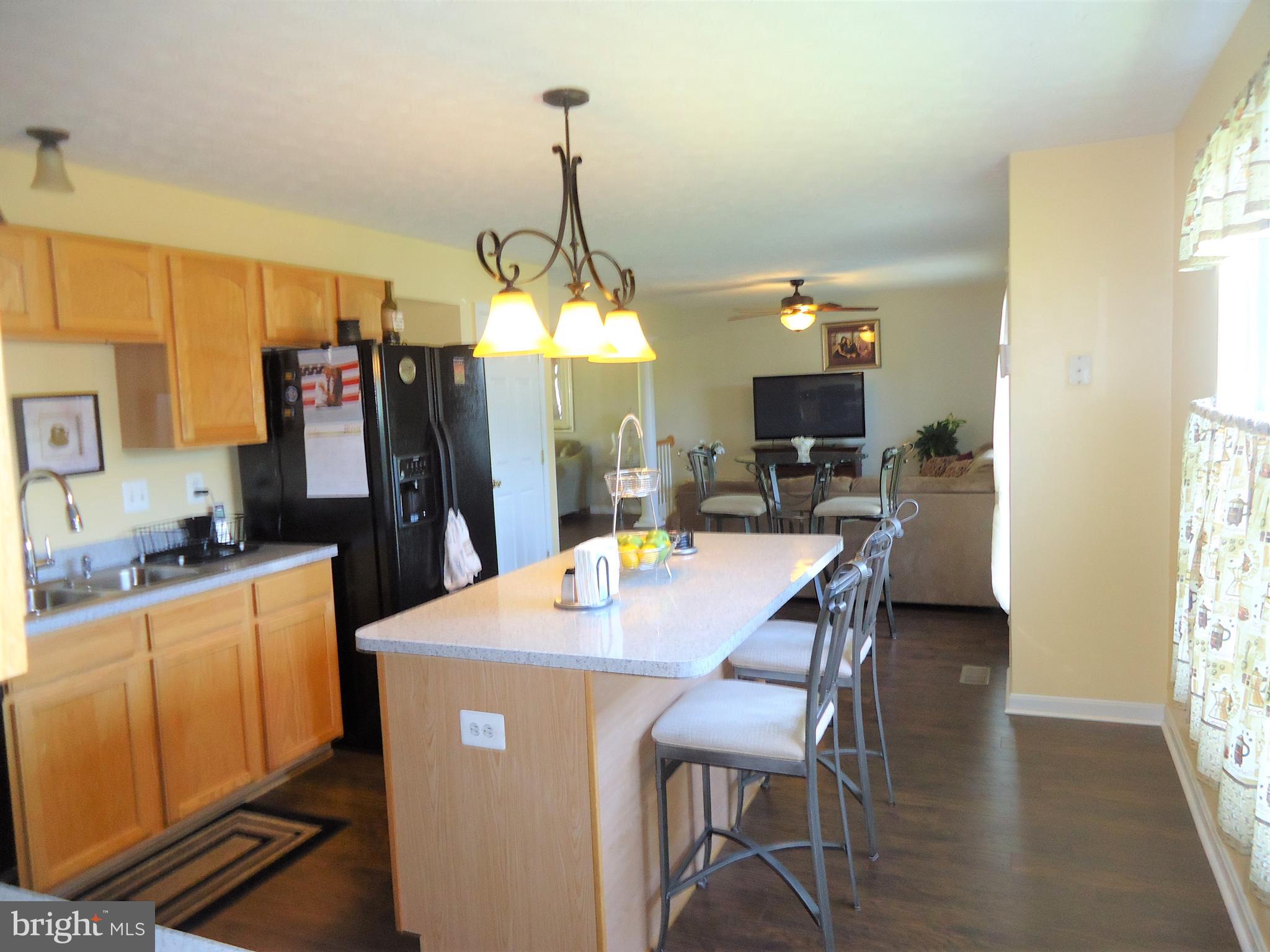 ROLLING MEADOWS - Residential