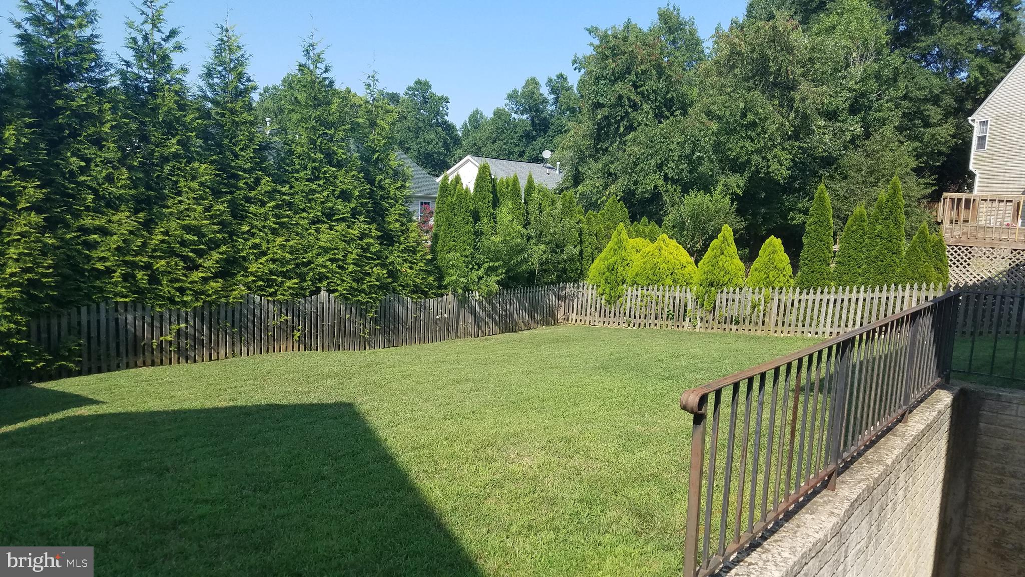 ROLLING MEADOWS - Residential