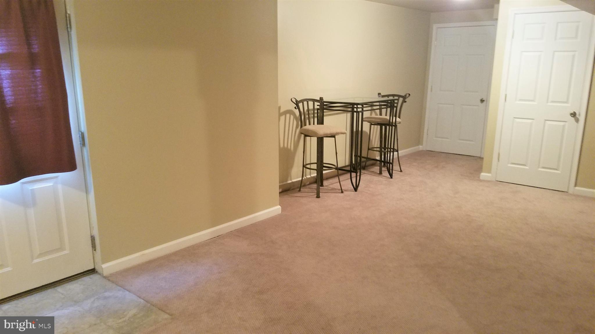 ROLLING MEADOWS - Residential