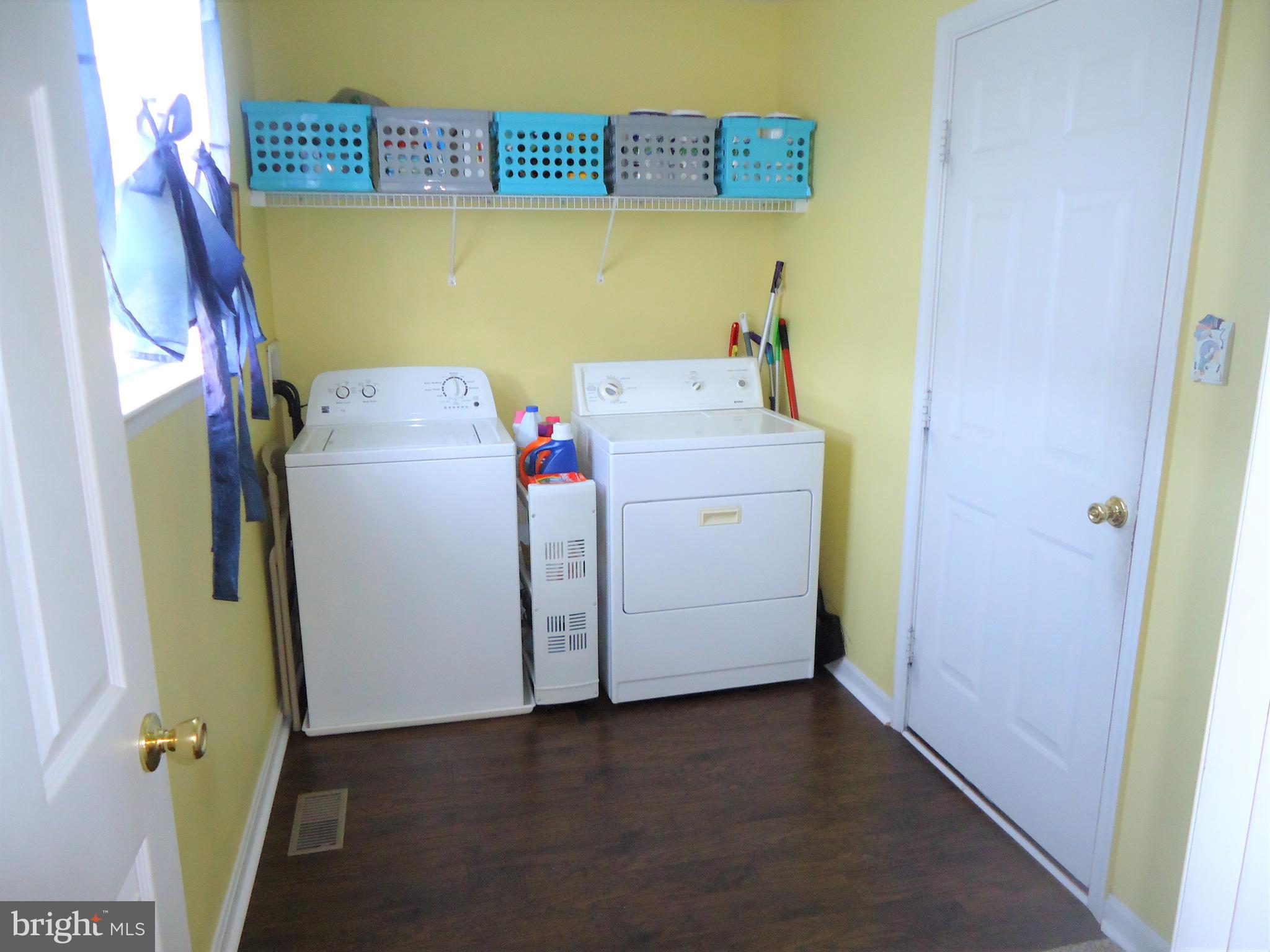 ROLLING MEADOWS - Residential