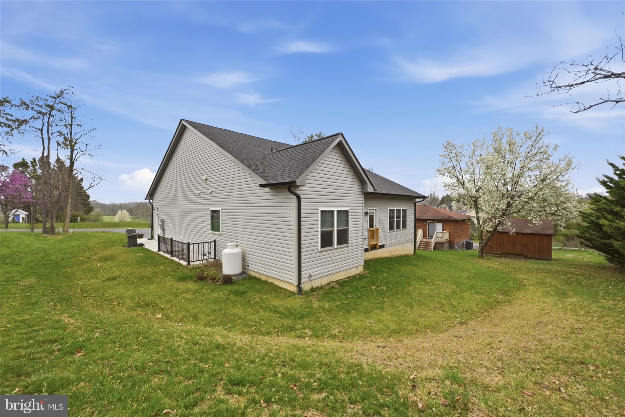 LAKE HOLIDAY ESTATES - Residential