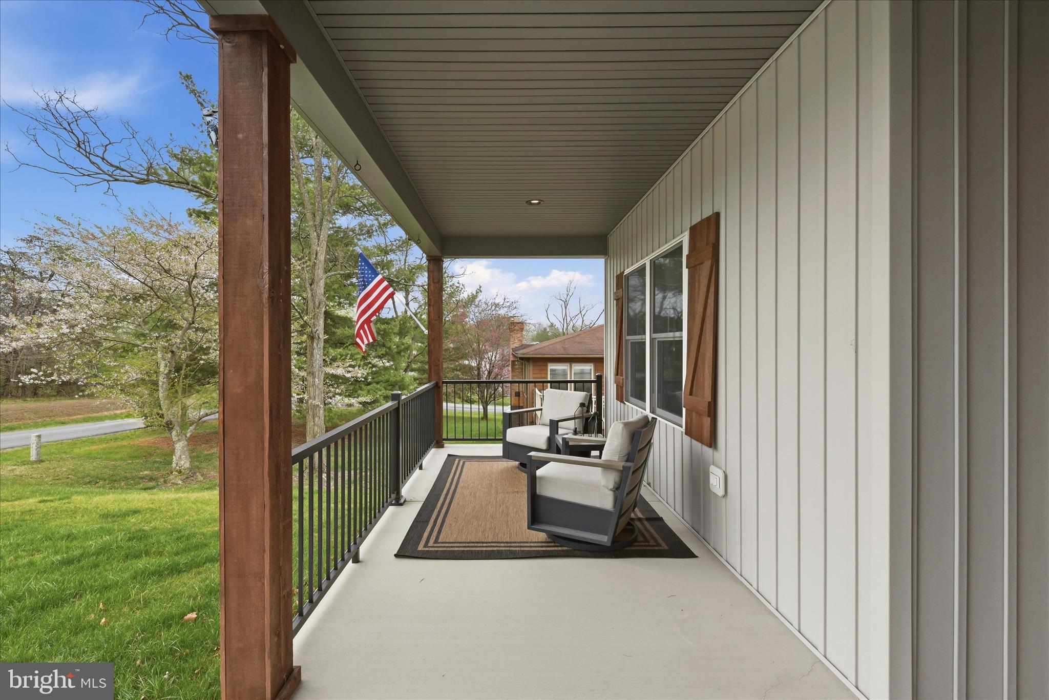 LAKE HOLIDAY ESTATES - Residential