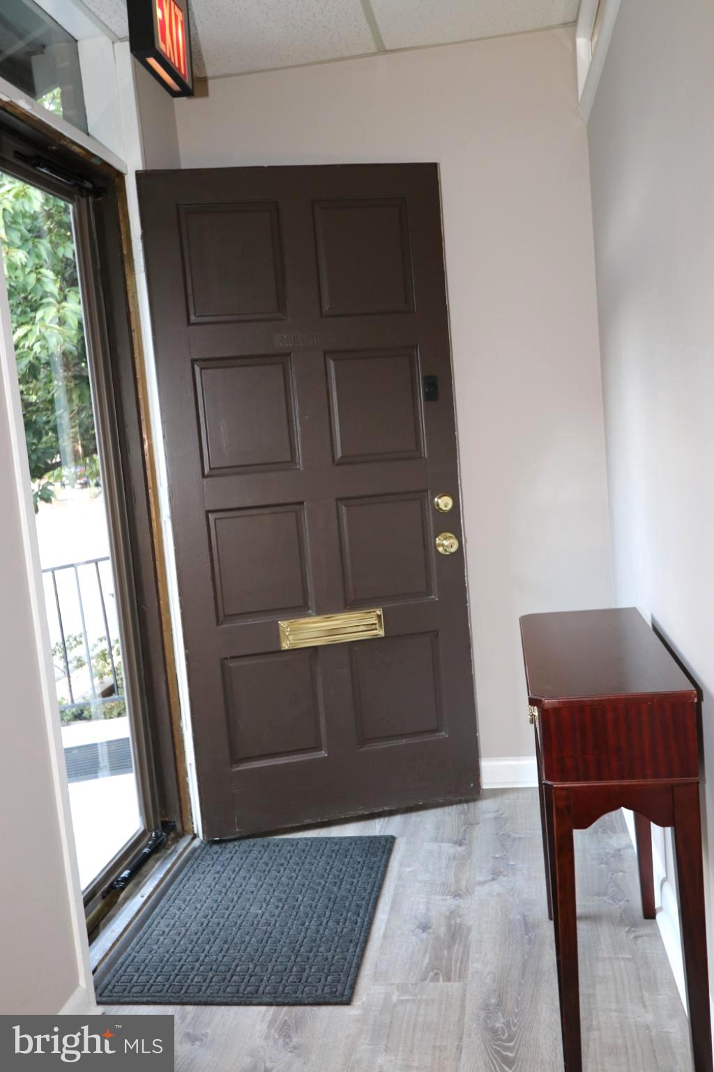 311 MAPLE AVENUE W UNIT E