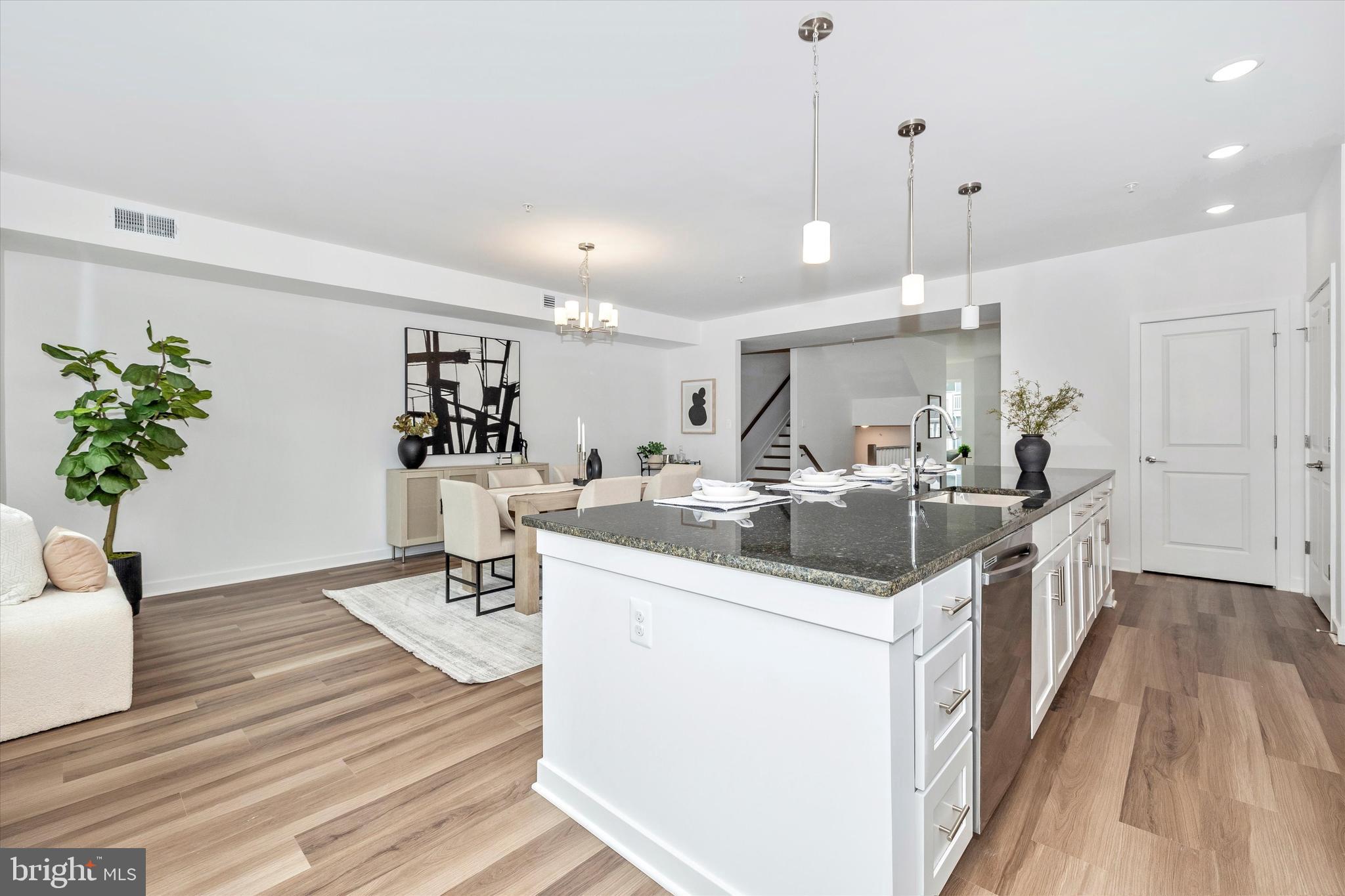 GAMBRILL GLENN - Residential