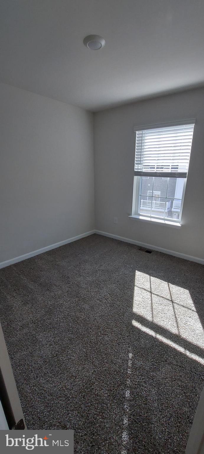 TUSCARORA CREEK - Residential Lease