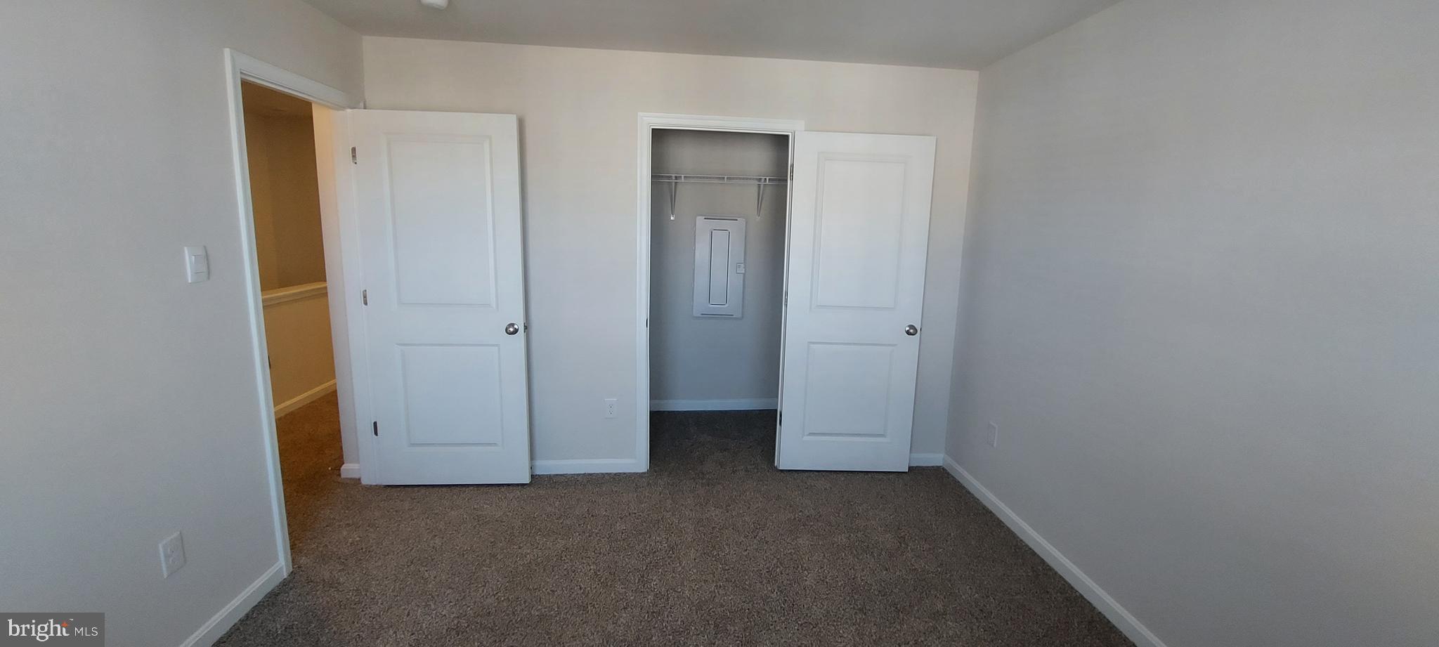 TUSCARORA CREEK - Residential Lease