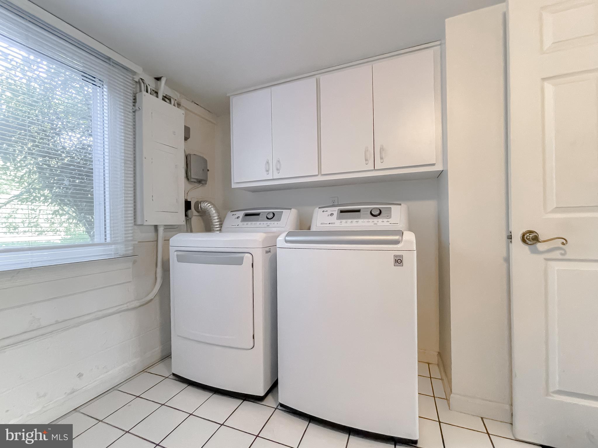 ESPERANZA FARMS - Residential