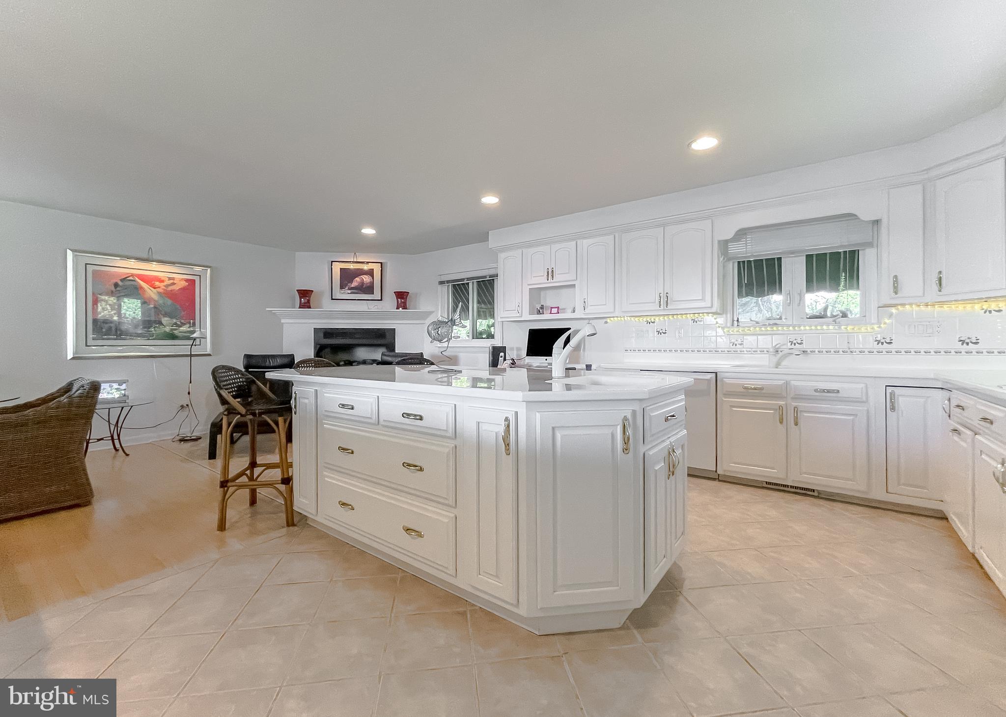 ESPERANZA FARMS - Residential