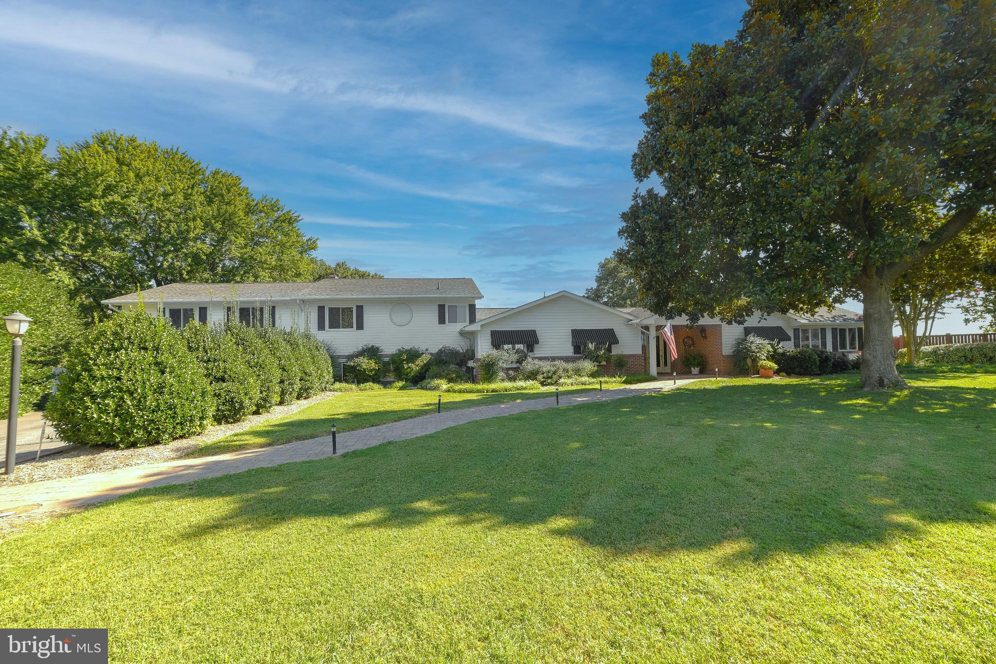 ESPERANZA FARMS - Residential