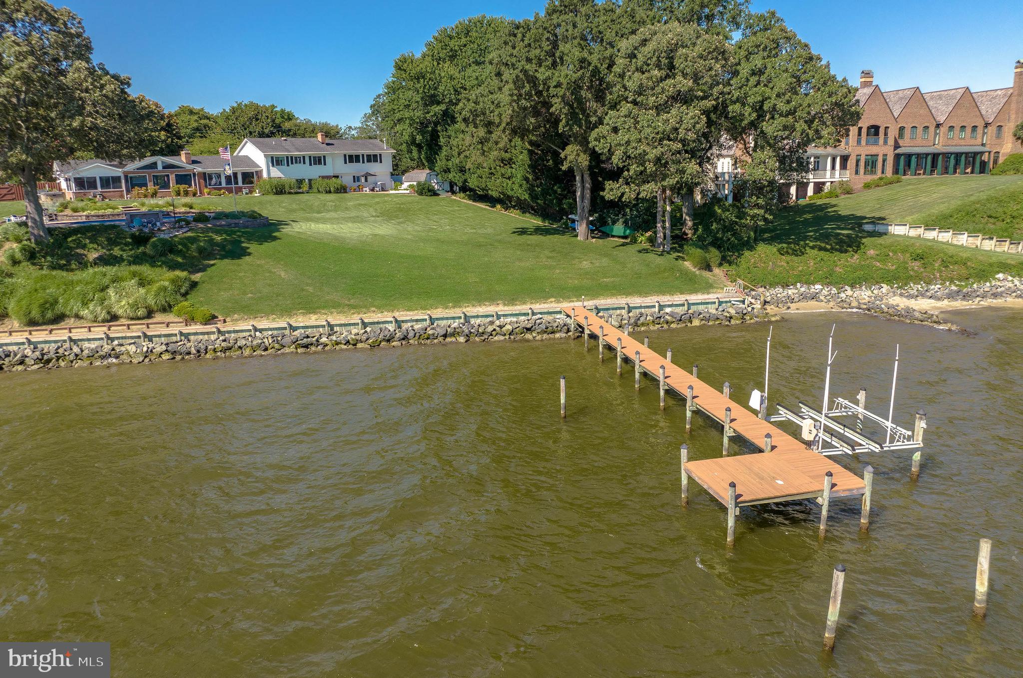 ESPERANZA FARMS - Residential