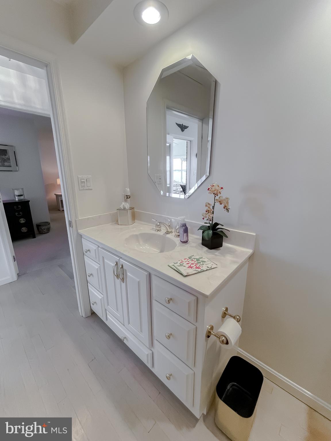 ESPERANZA FARMS - Residential