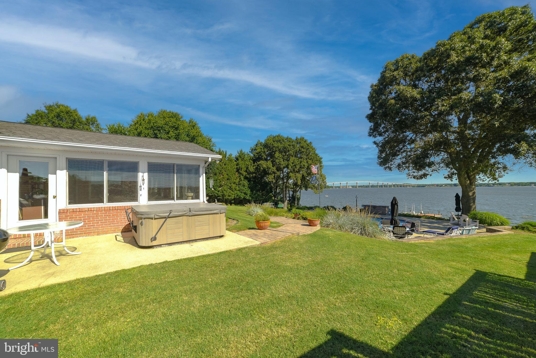 ESPERANZA FARMS - Residential