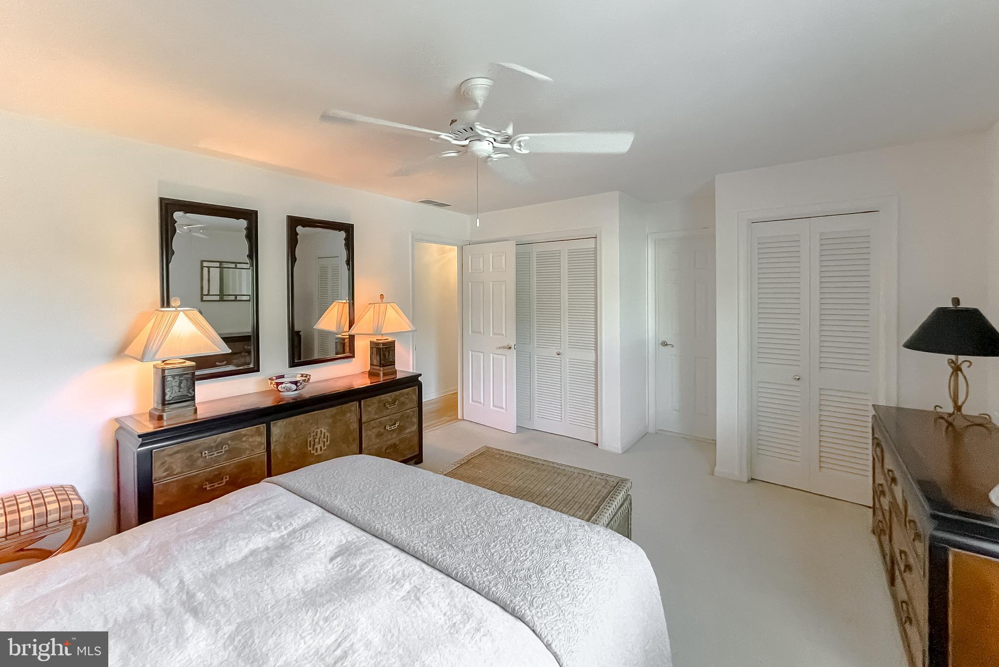 ESPERANZA FARMS - Residential