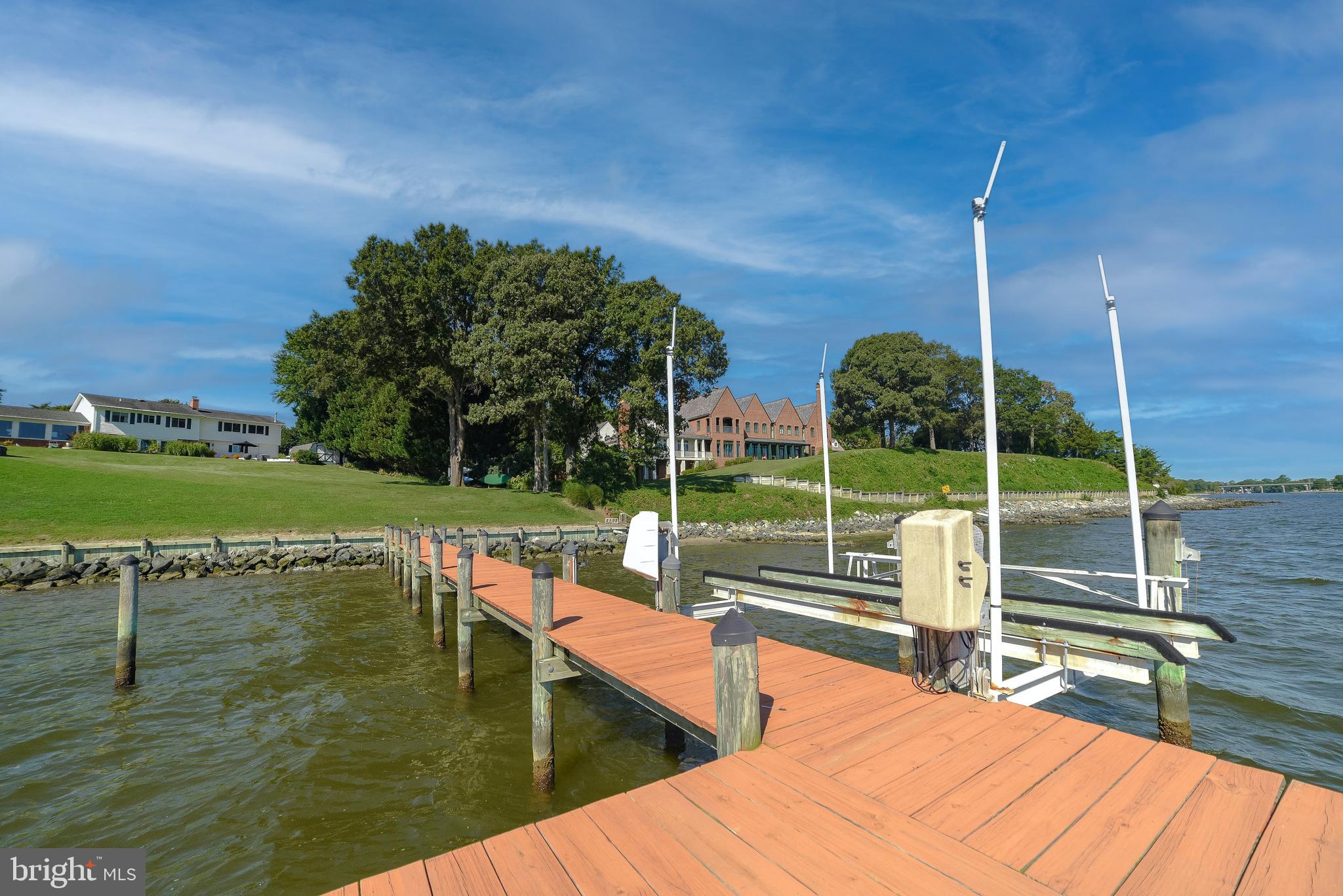 ESPERANZA FARMS - Residential