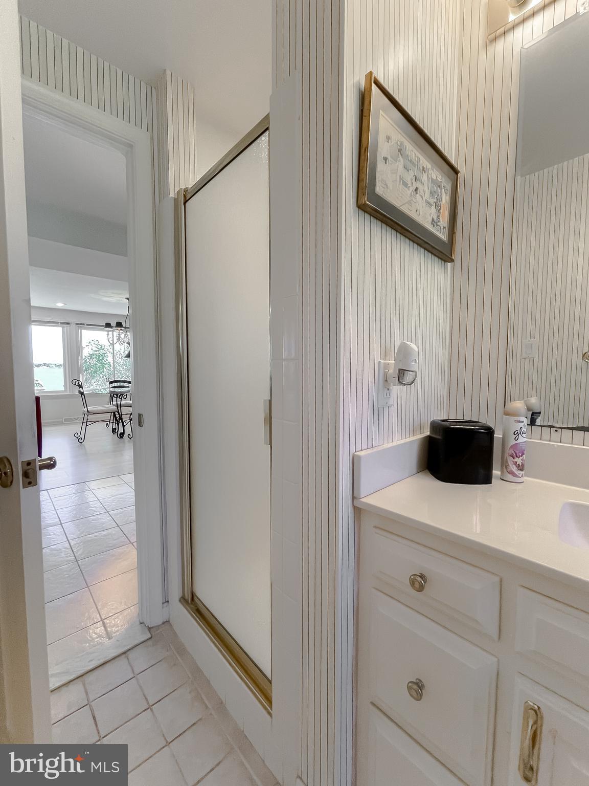 ESPERANZA FARMS - Residential