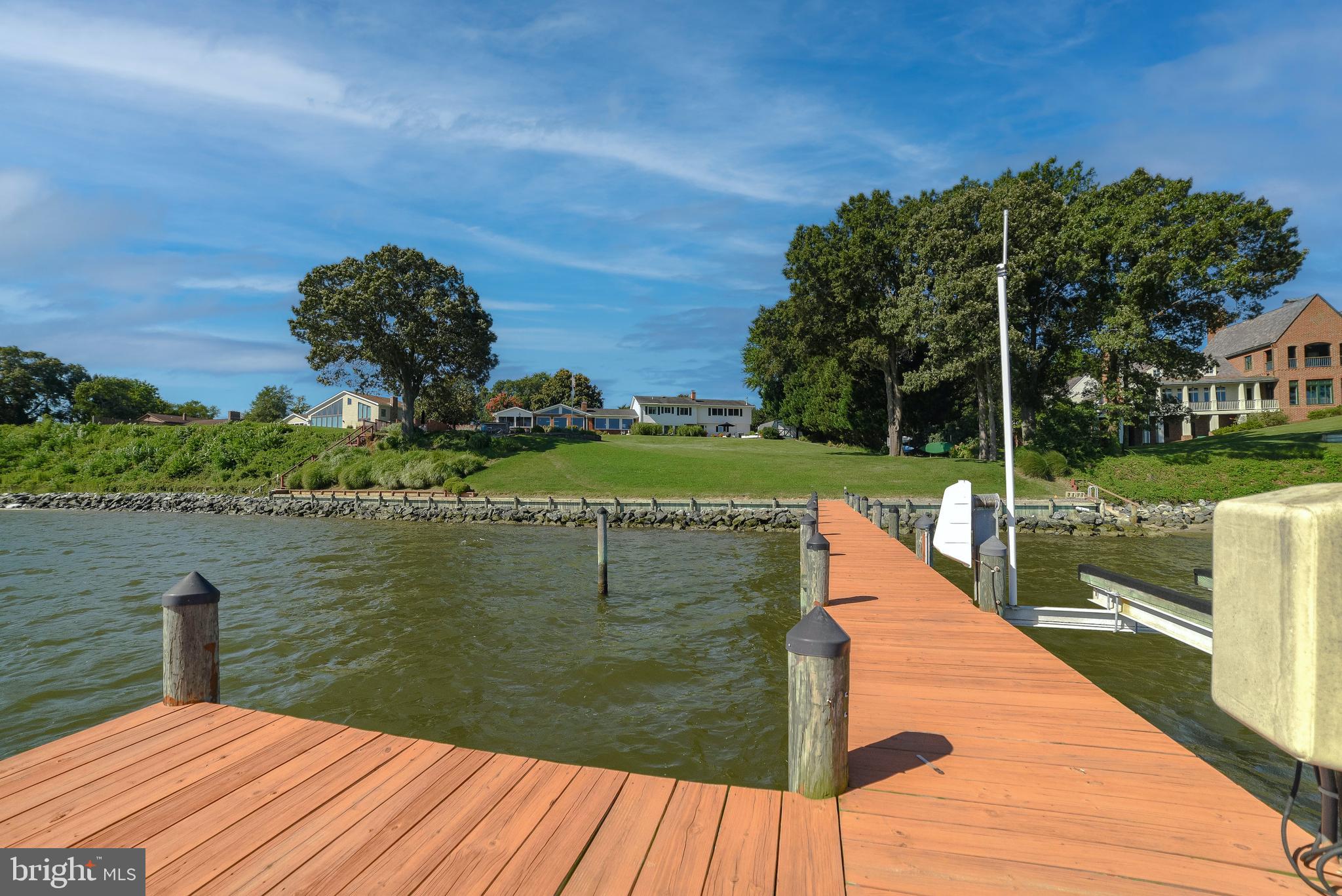 ESPERANZA FARMS - Residential