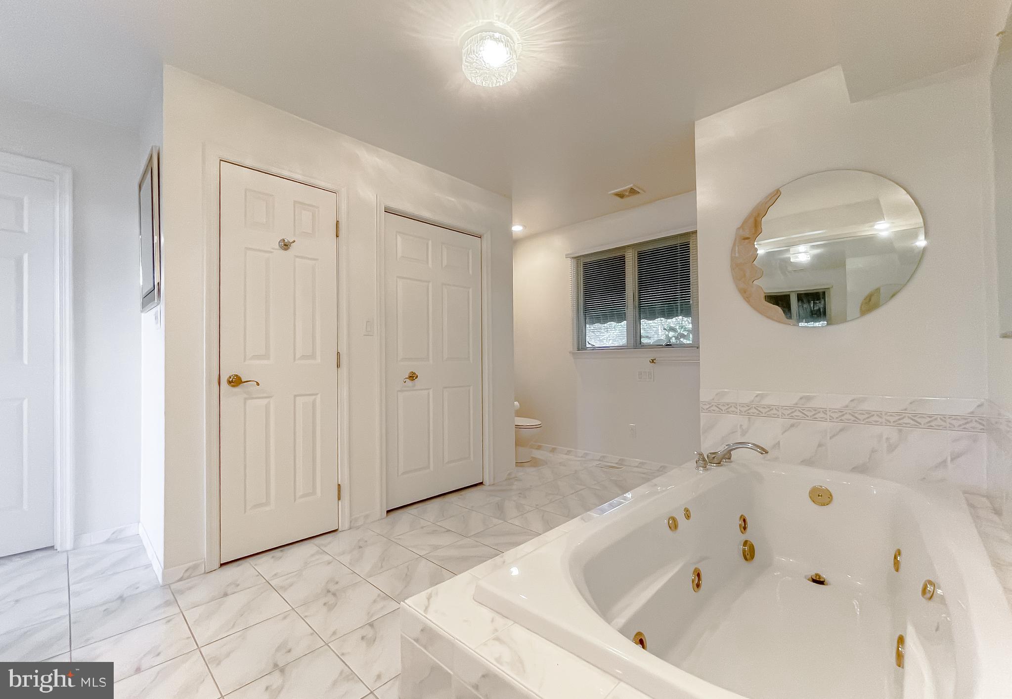 ESPERANZA FARMS - Residential