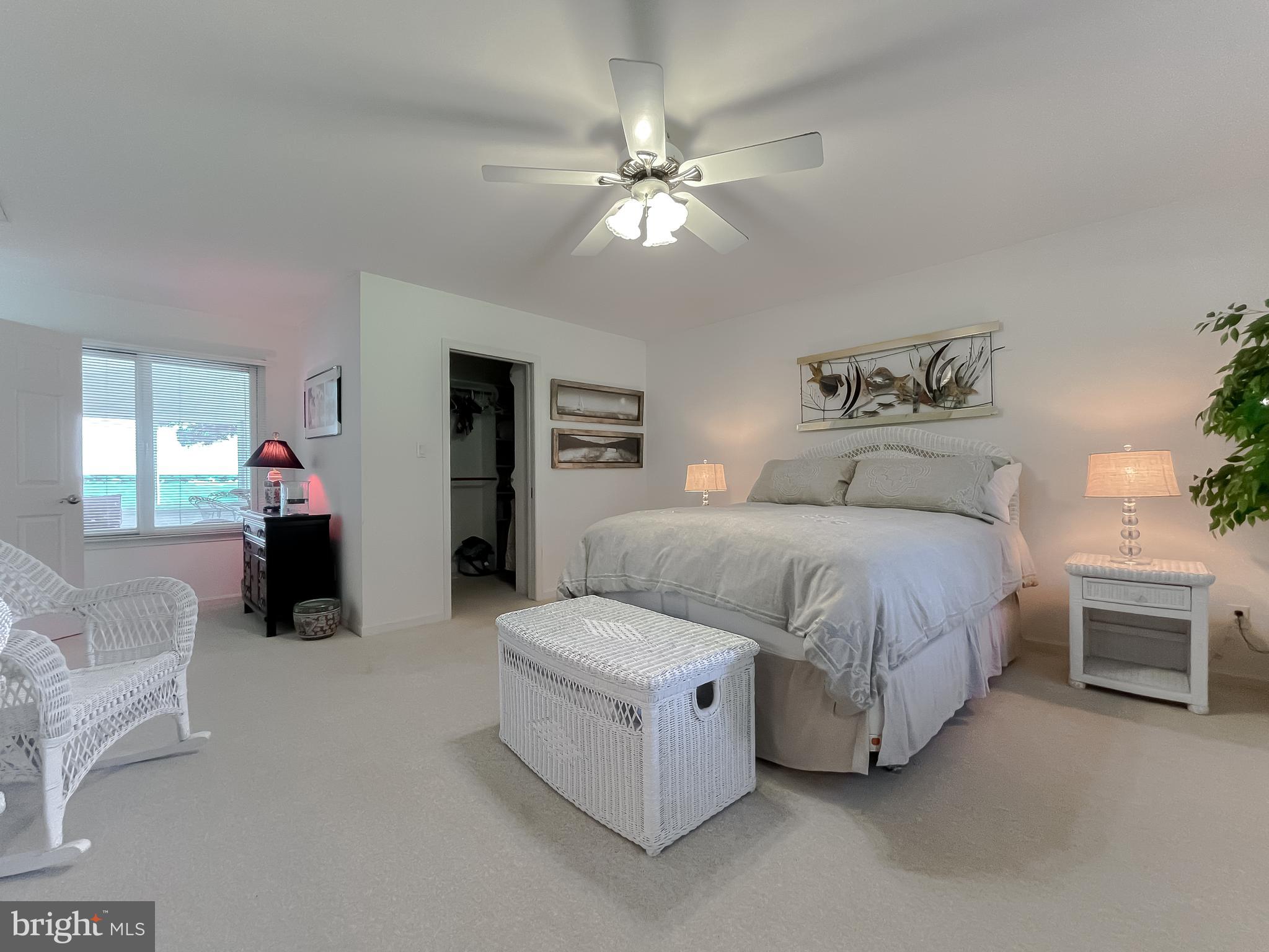 ESPERANZA FARMS - Residential