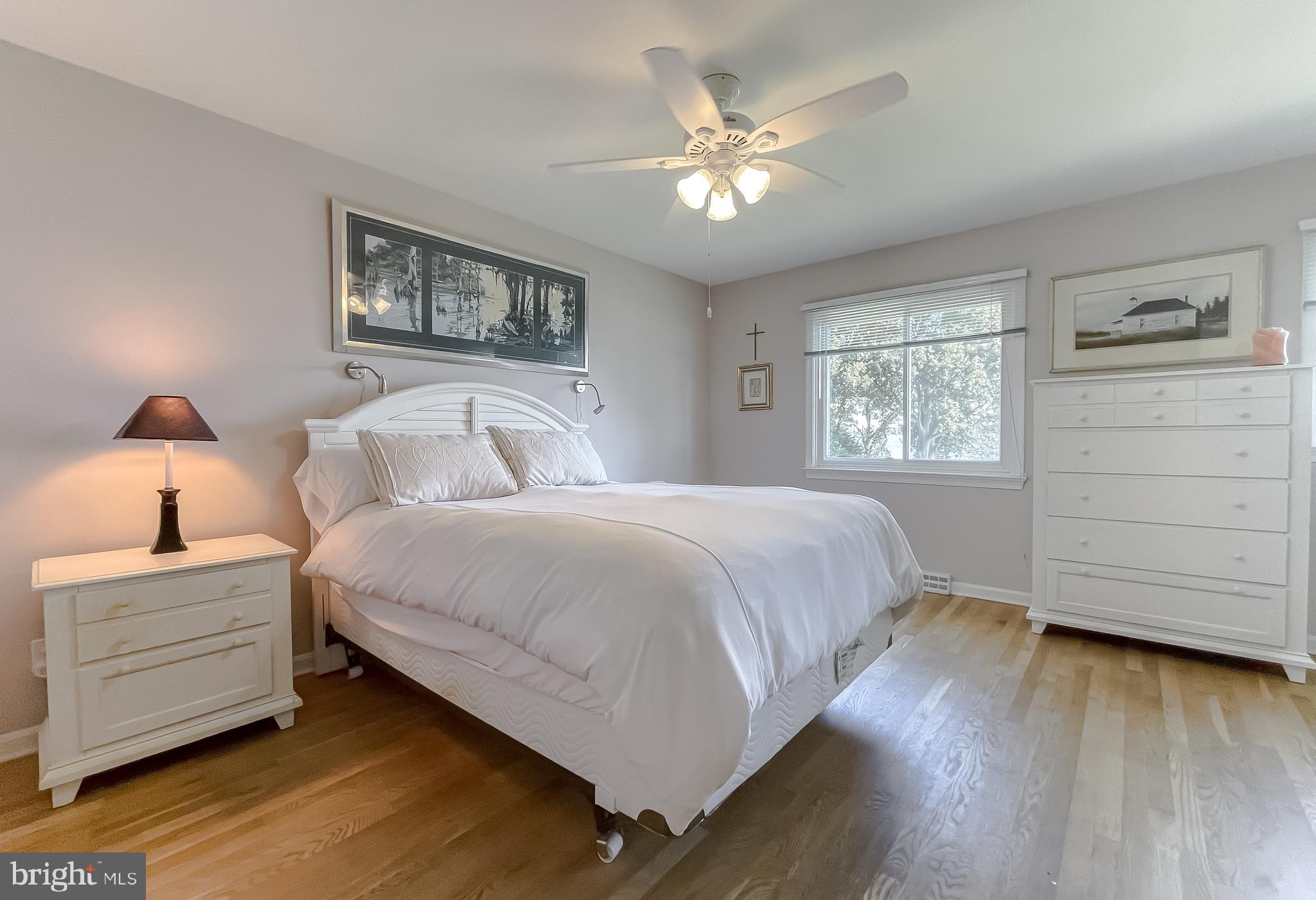 ESPERANZA FARMS - Residential