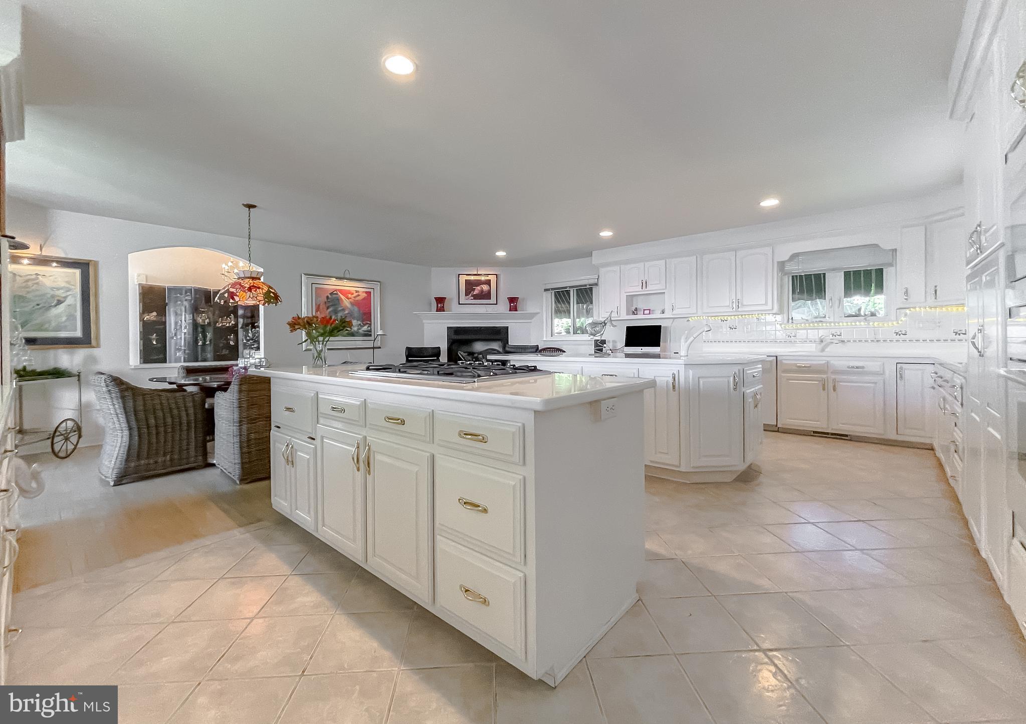 ESPERANZA FARMS - Residential