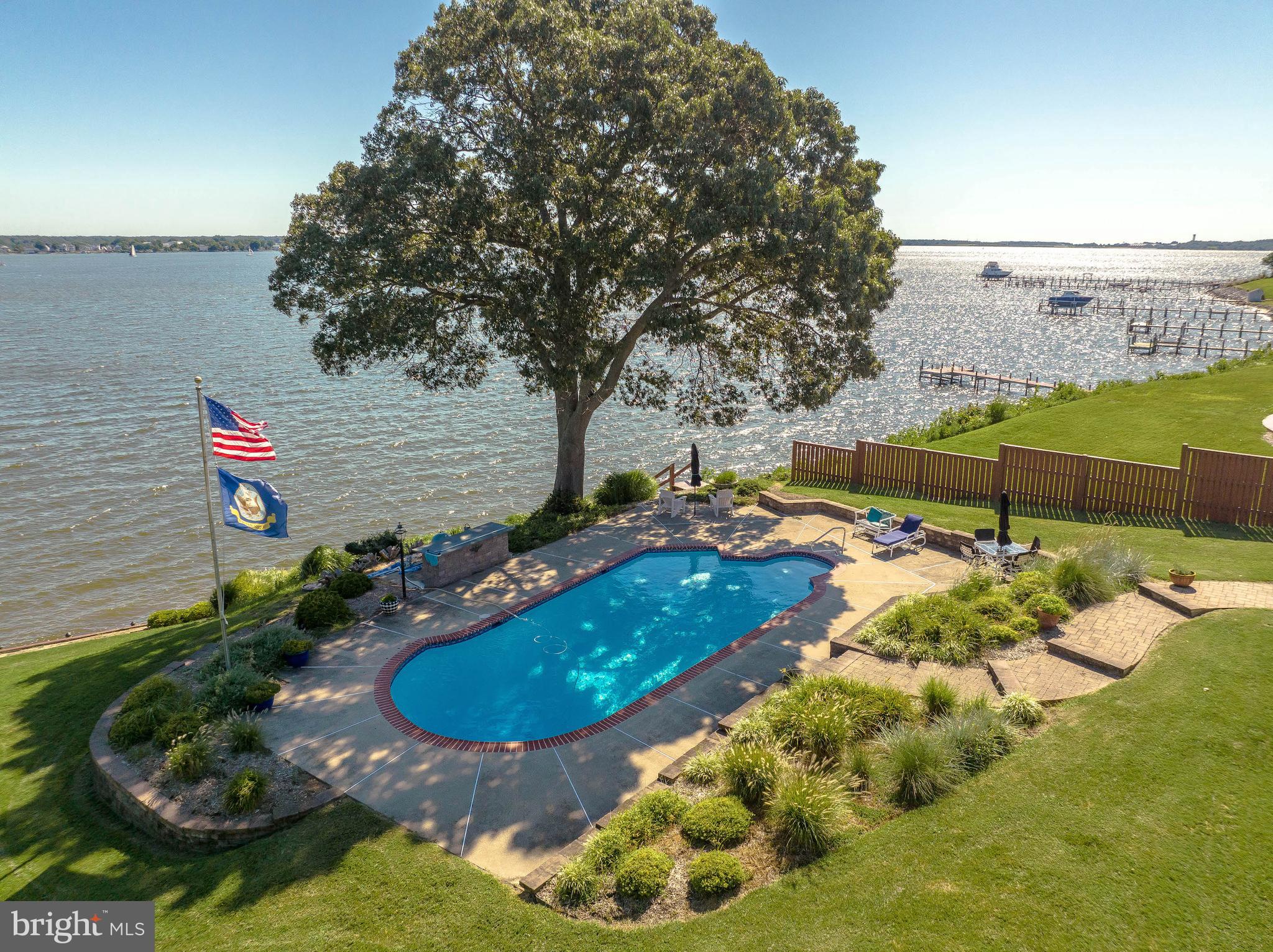 ESPERANZA FARMS - Residential