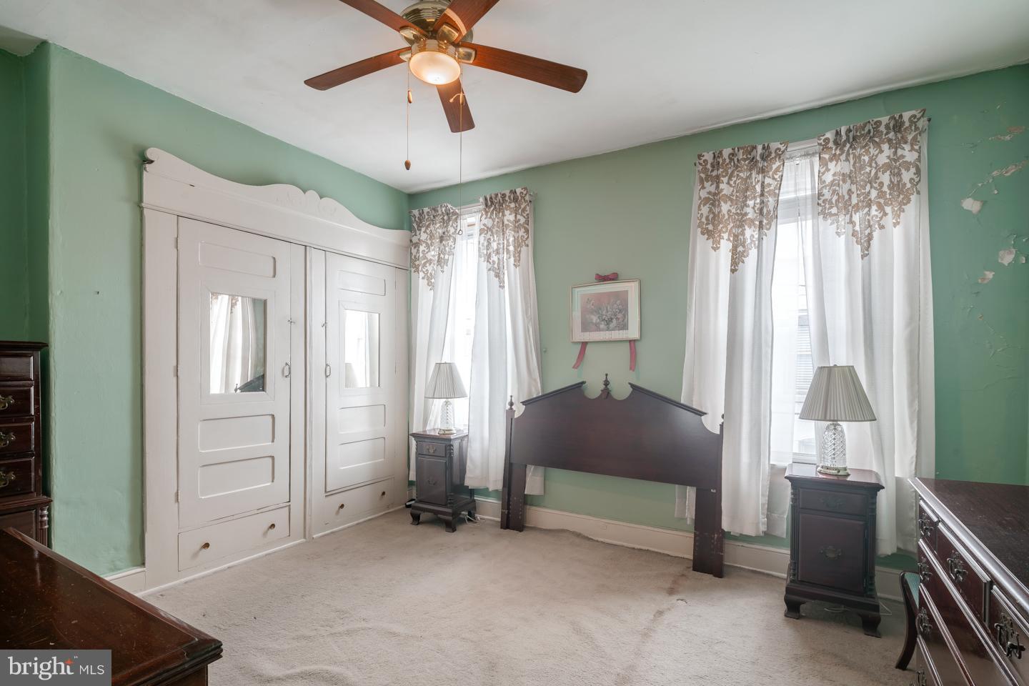 PHILADELPHIA (SOUTH) - Residential