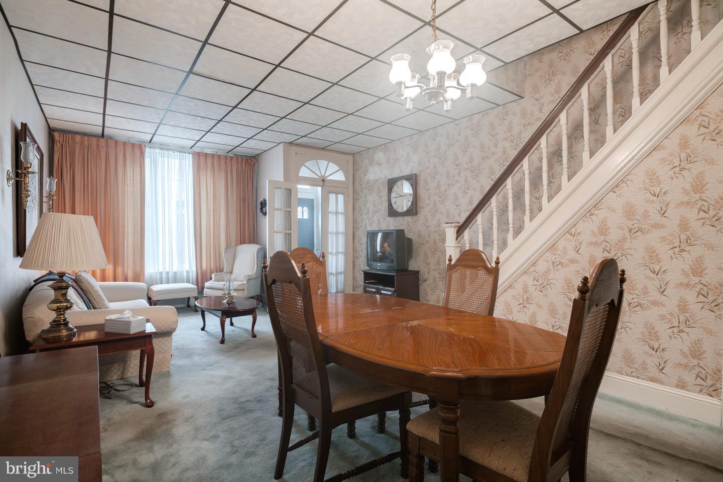 PHILADELPHIA (SOUTH) - Residential