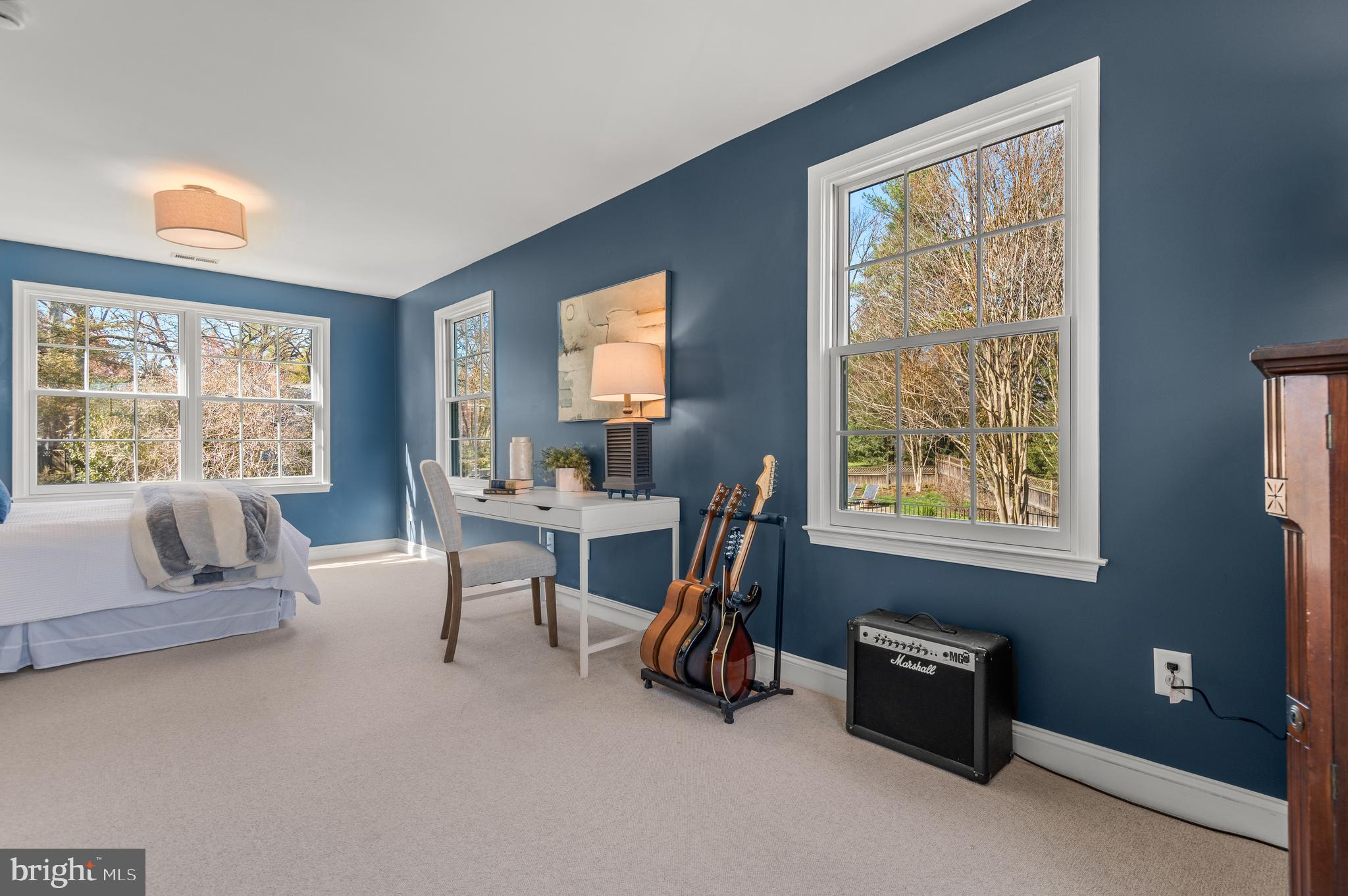 RUXTON - Residential