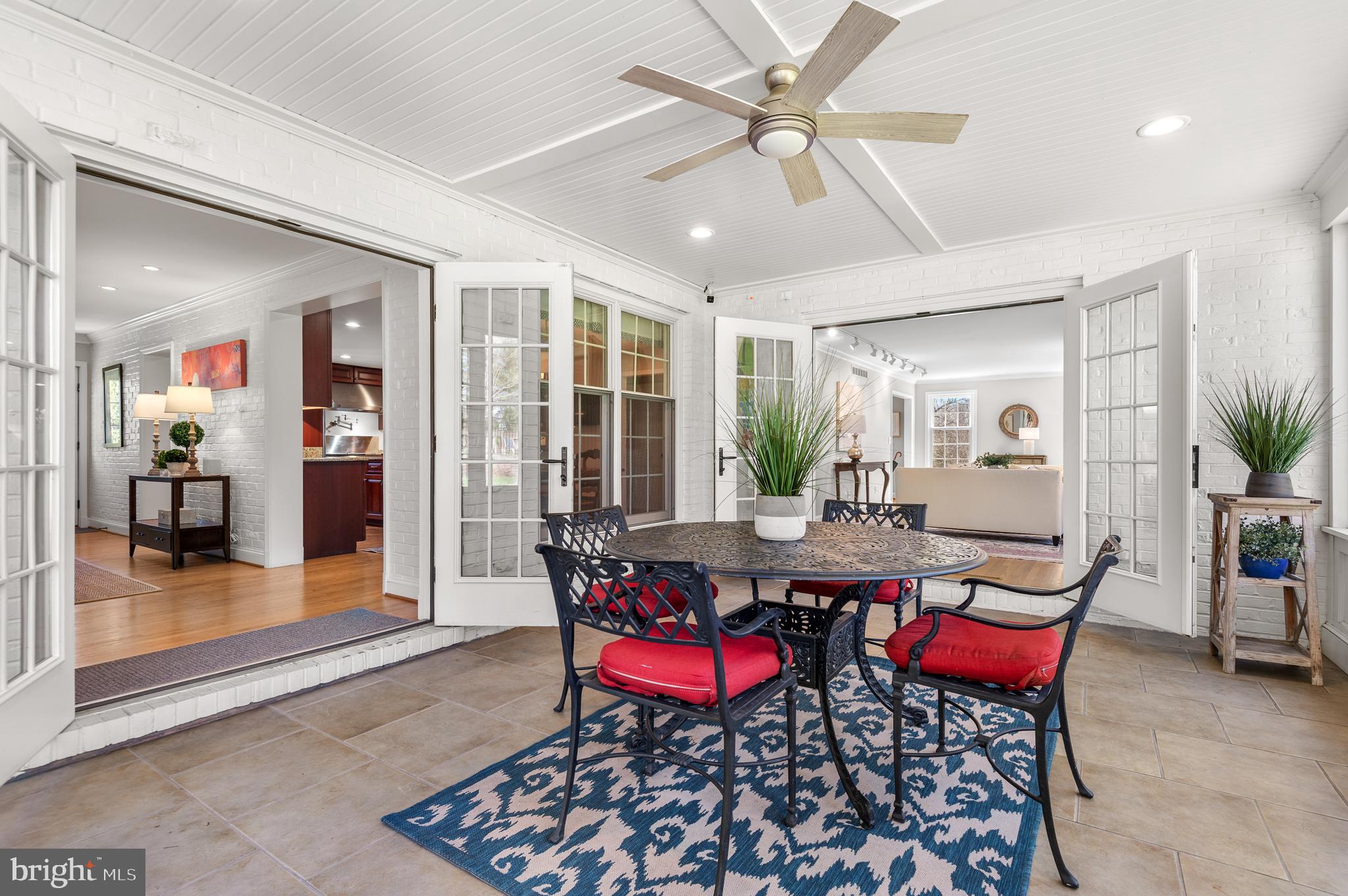 RUXTON - Residential