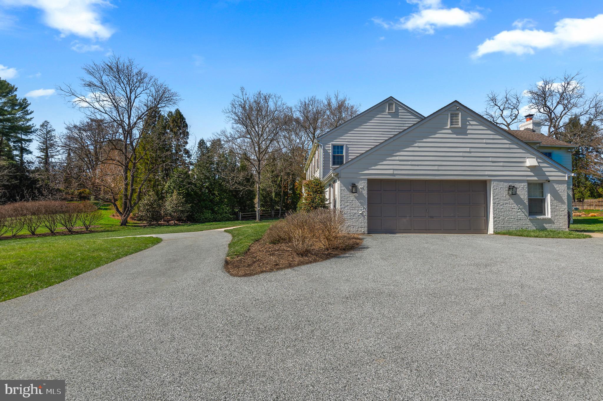 RUXTON - Residential