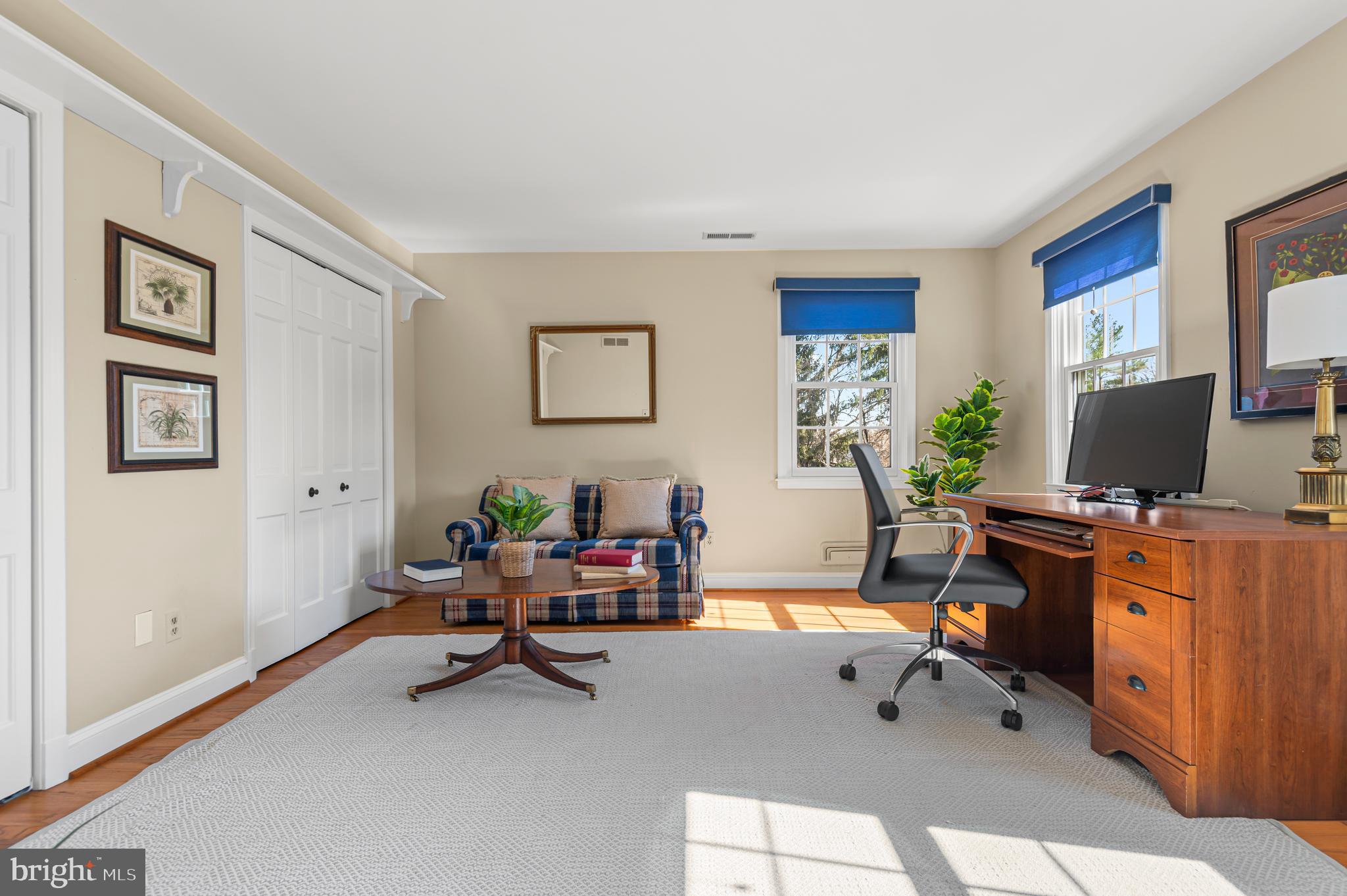 RUXTON - Residential