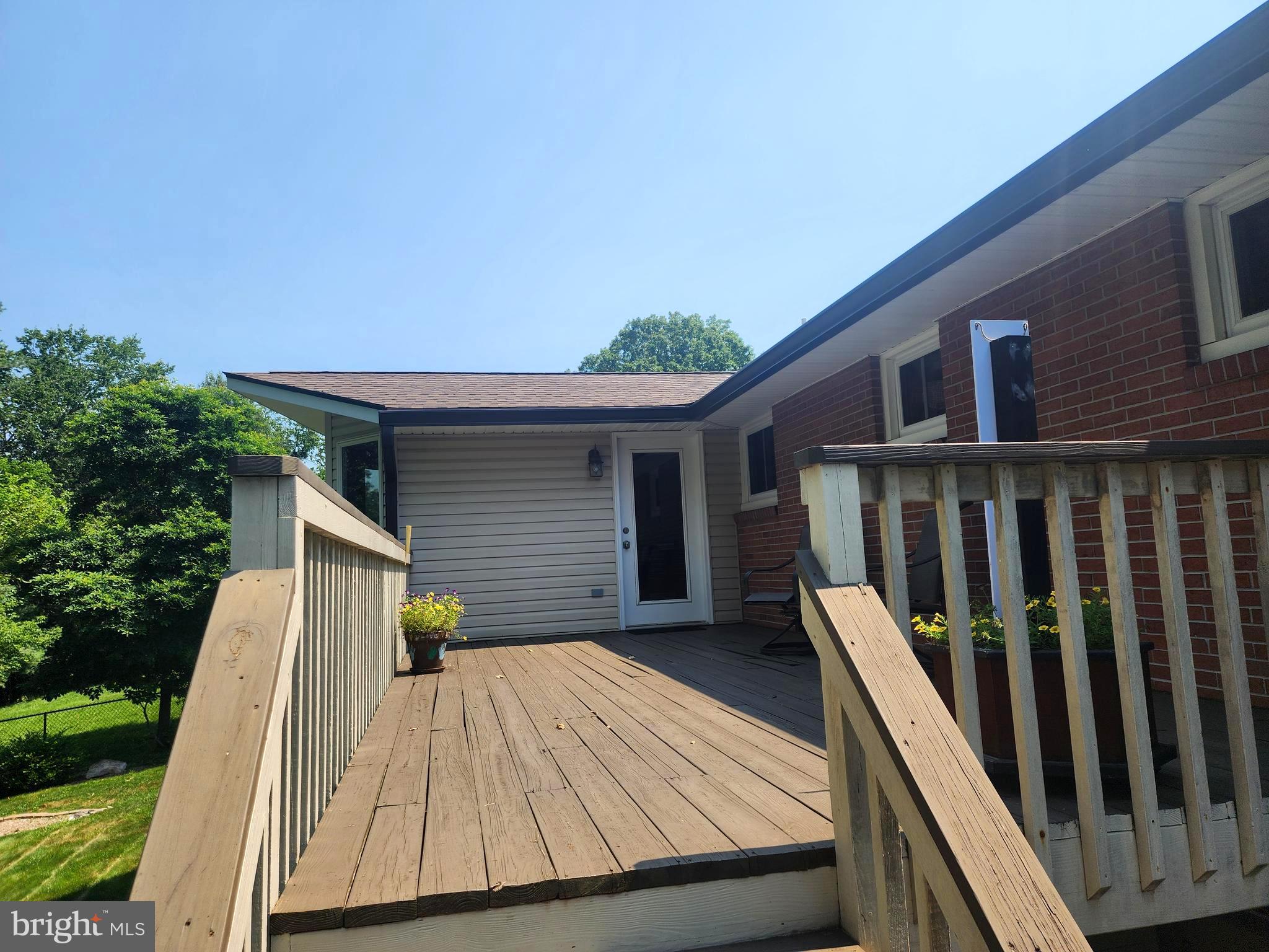 SUNSET VIEW - Residential